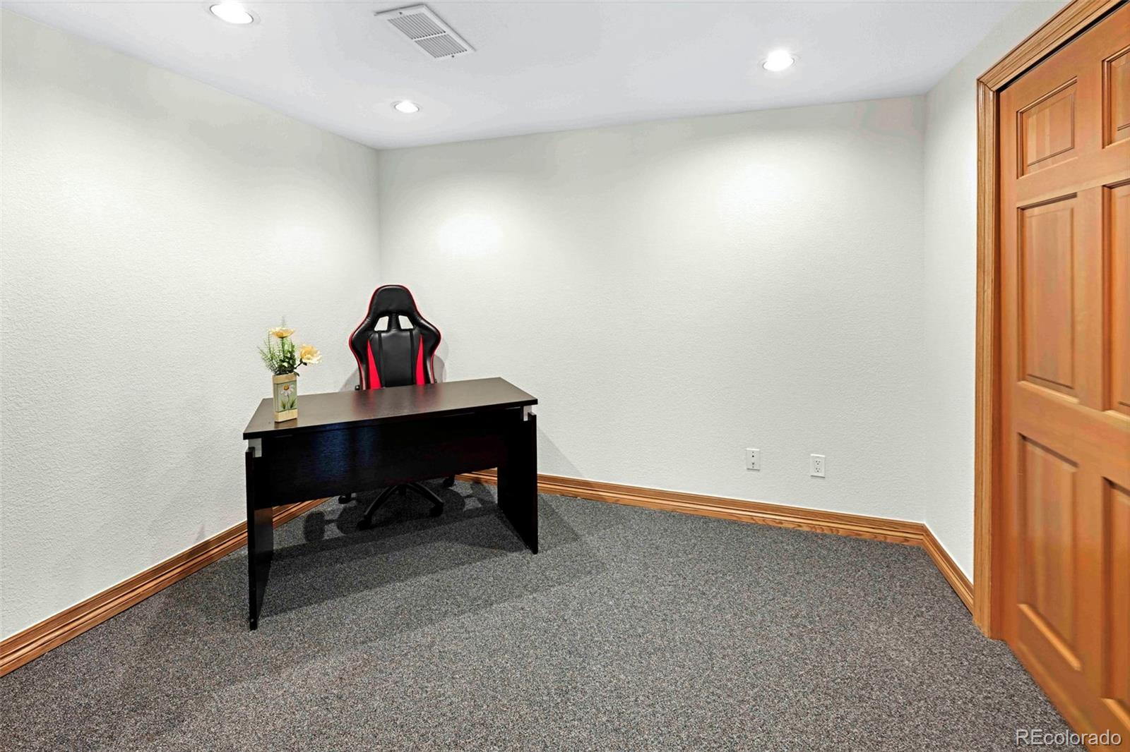 MLS Image #38 for 2595 s harlan court,lakewood, Colorado