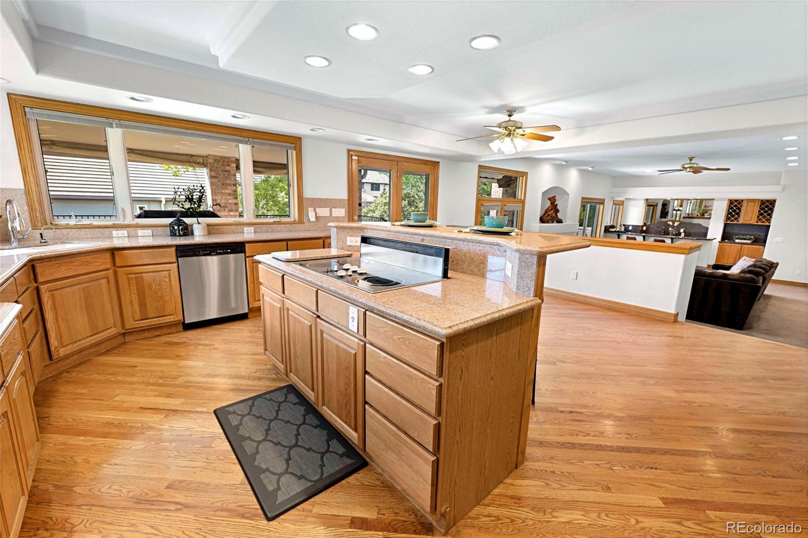 MLS Image #8 for 2595 s harlan court,lakewood, Colorado