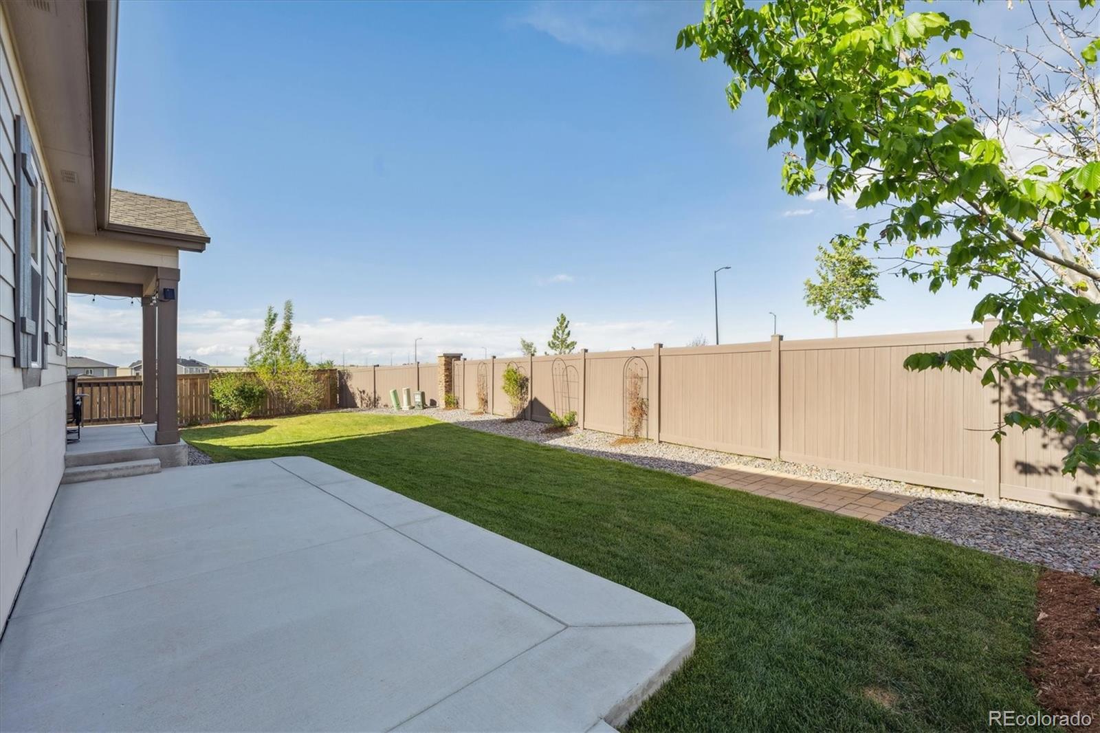 MLS Image #14 for 27957 e 9th drive,aurora, Colorado