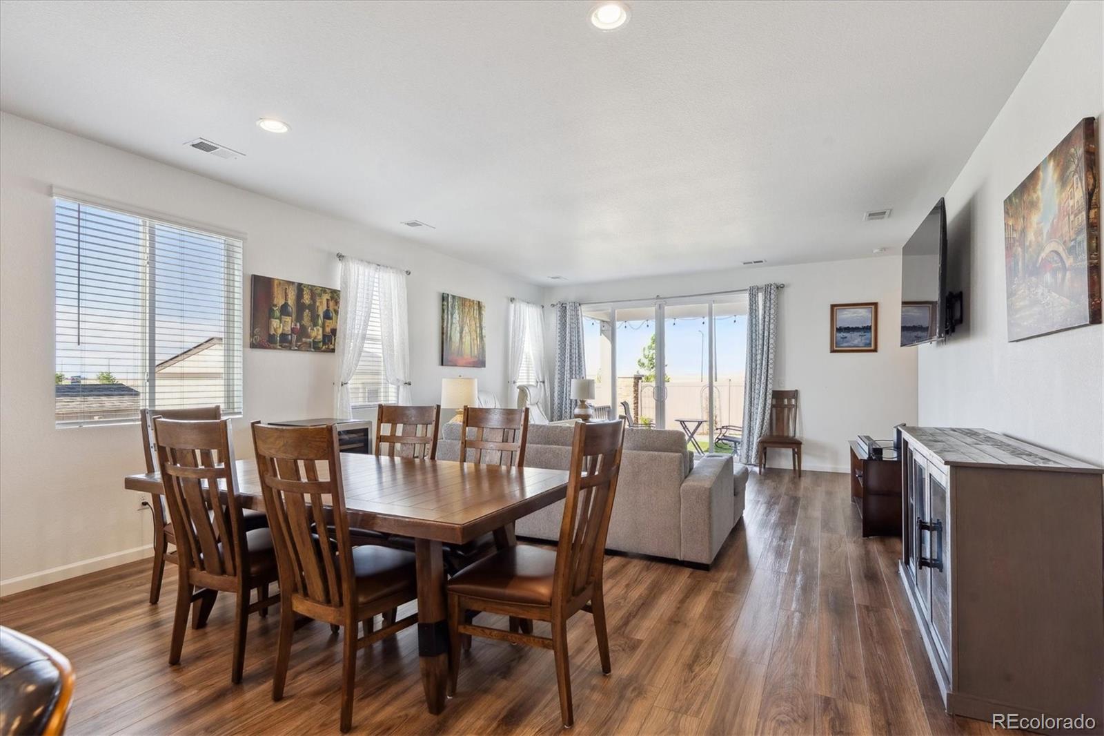 MLS Image #5 for 27957 e 9th drive,aurora, Colorado