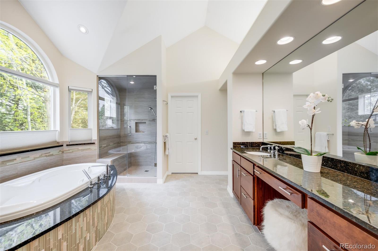 MLS Image #6 for 6274 s iola court,englewood, Colorado