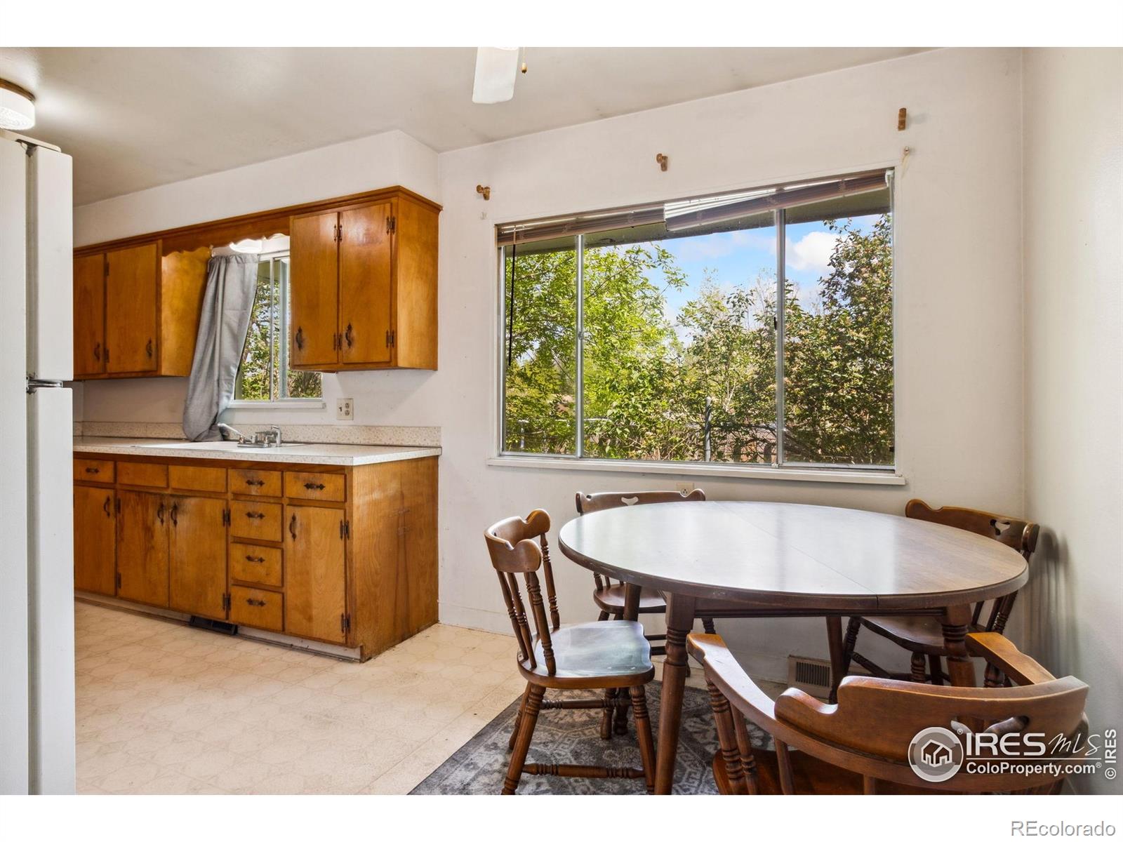 MLS Image #4 for 928 w lake street,fort collins, Colorado