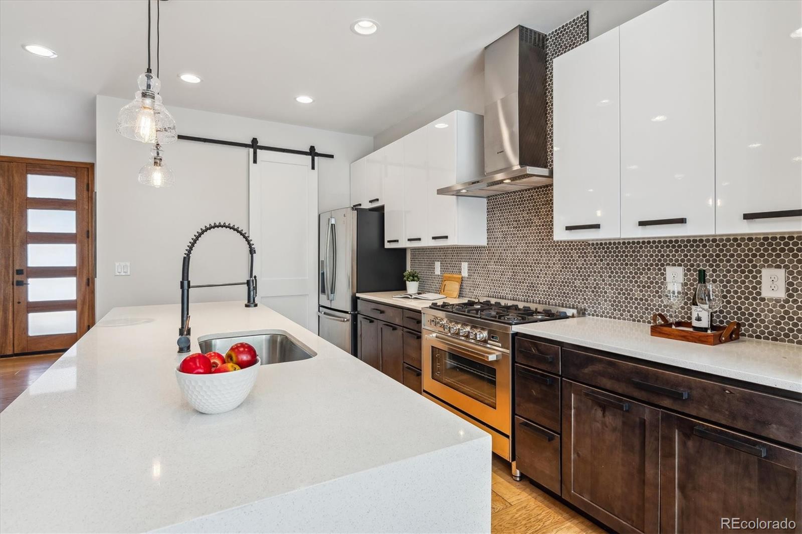MLS Image #5 for 1911 s lafayette street,denver, Colorado