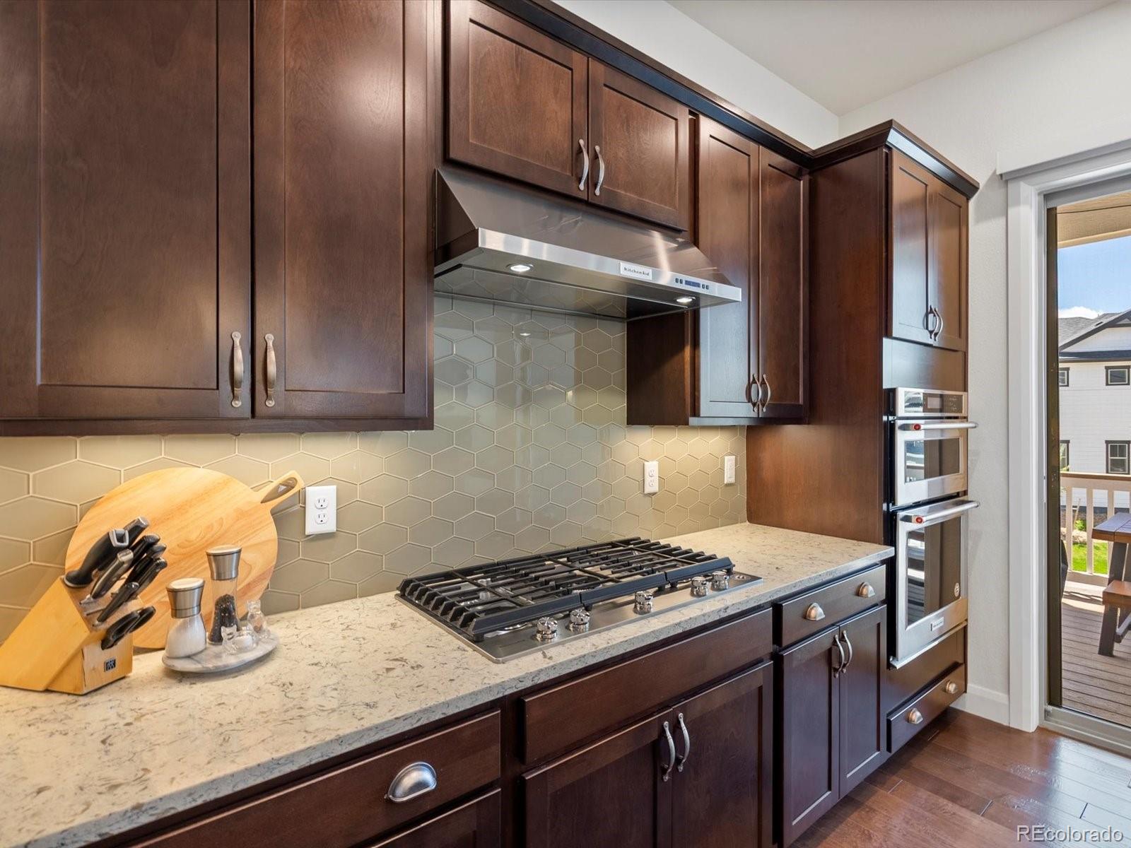 MLS Image #2 for 10258 w coal mine place,littleton, Colorado