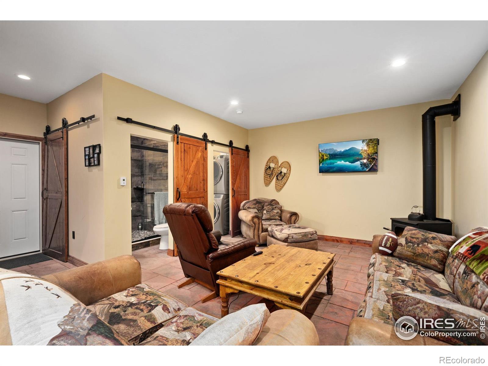 MLS Image #22 for 200  falls creek drive,bellvue, Colorado