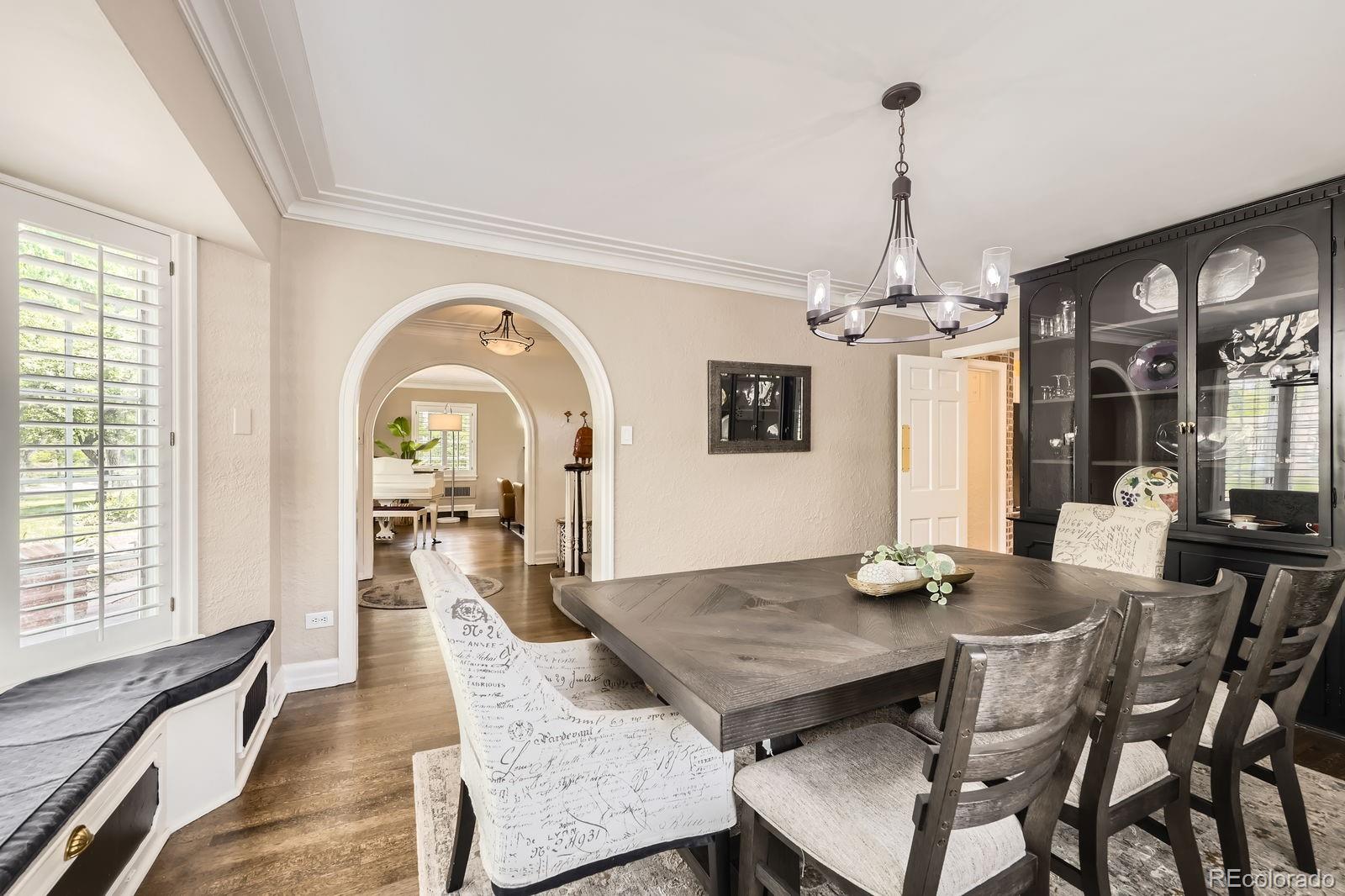MLS Image #15 for 1000 n monaco parkway,denver, Colorado