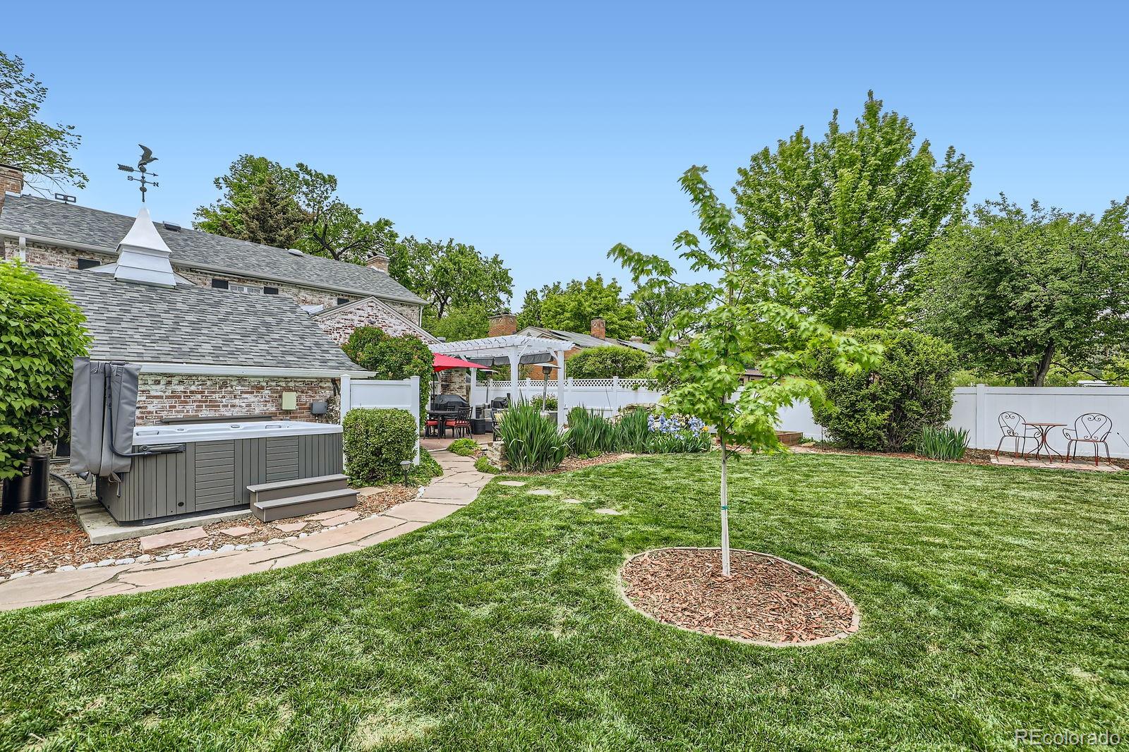 MLS Image #45 for 1000 n monaco parkway,denver, Colorado