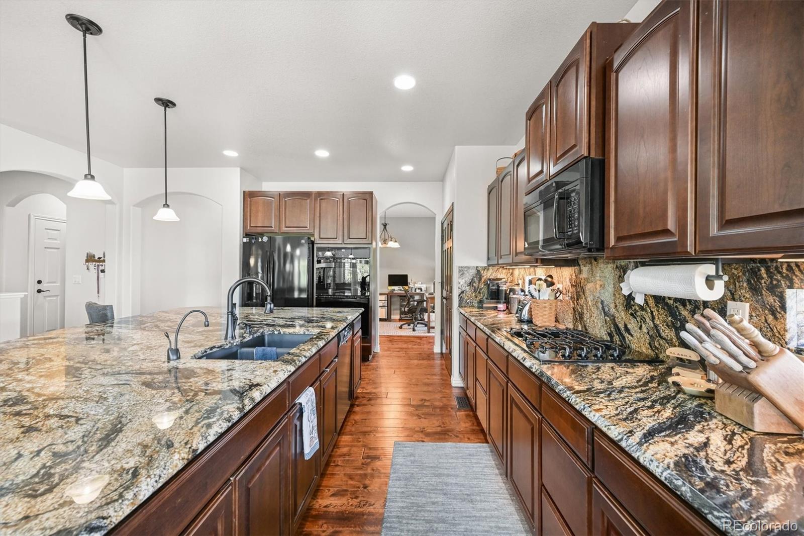 MLS Image #12 for 2373 s joyce street,denver, Colorado