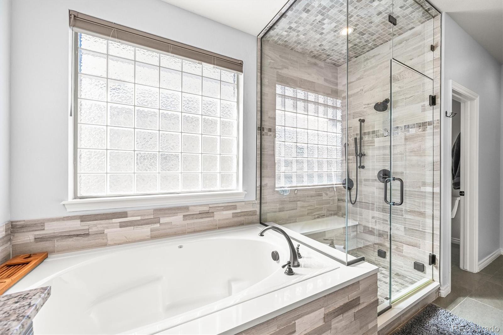 MLS Image #20 for 2373 s joyce street,denver, Colorado