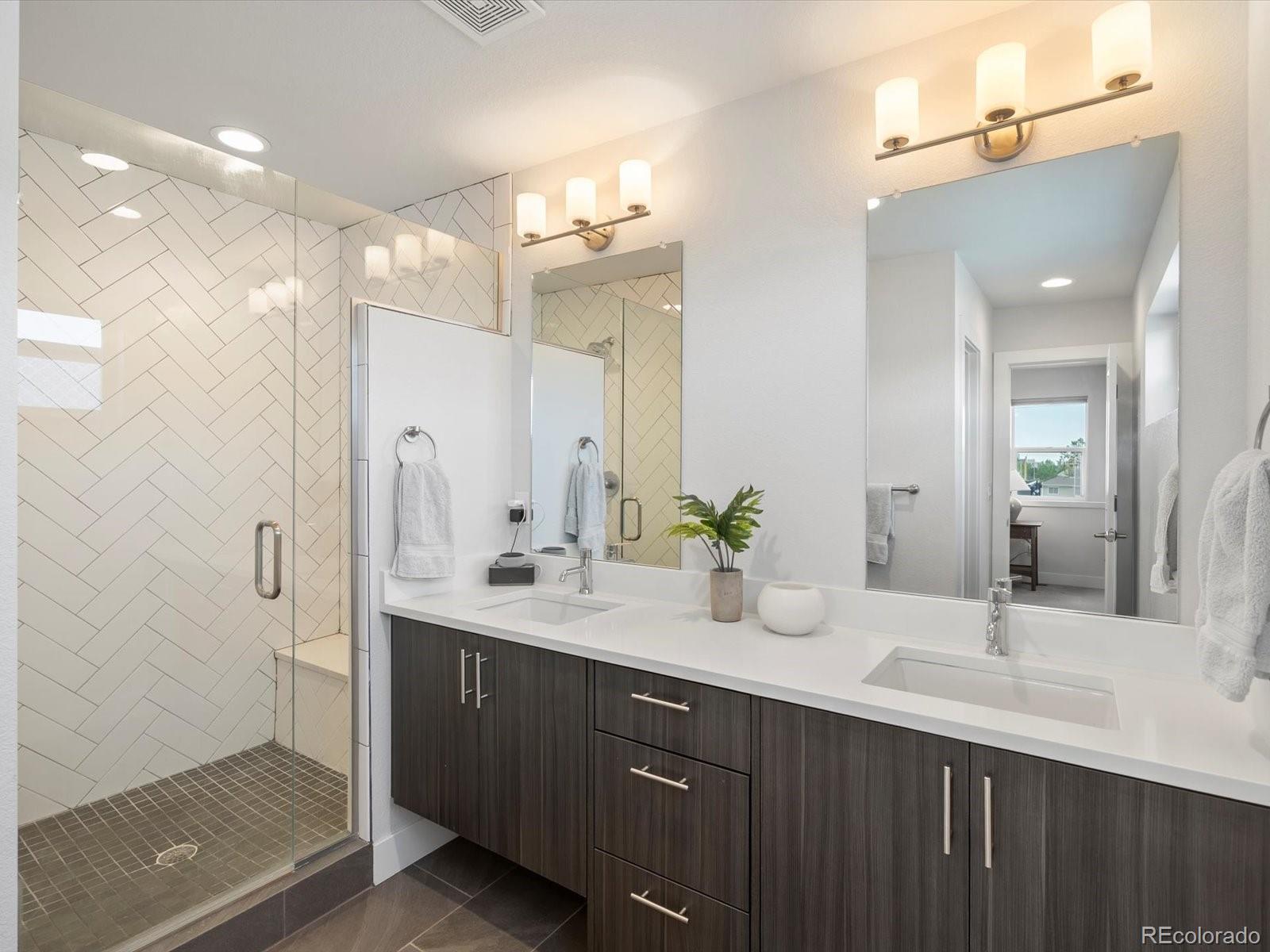 MLS Image #33 for 1568  wolff street,denver, Colorado