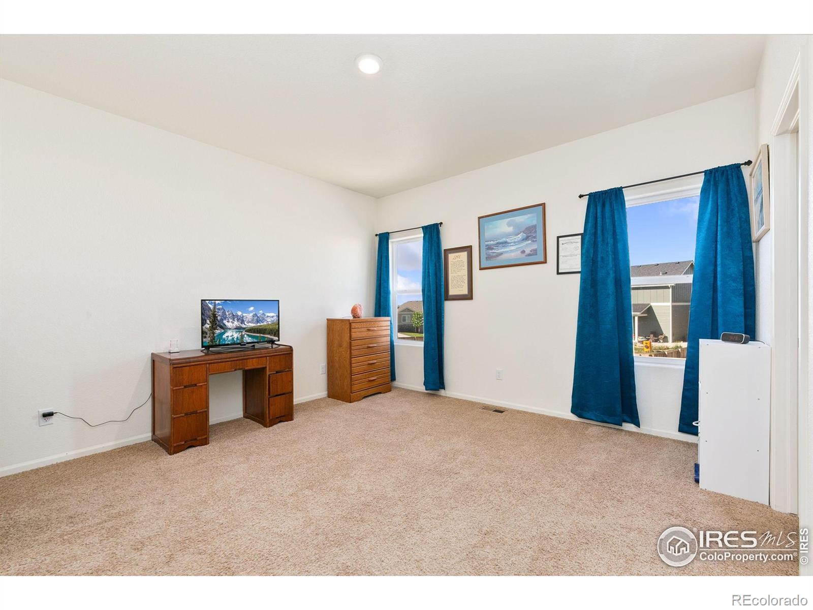 MLS Image #11 for 1097  long meadows street,severance, Colorado