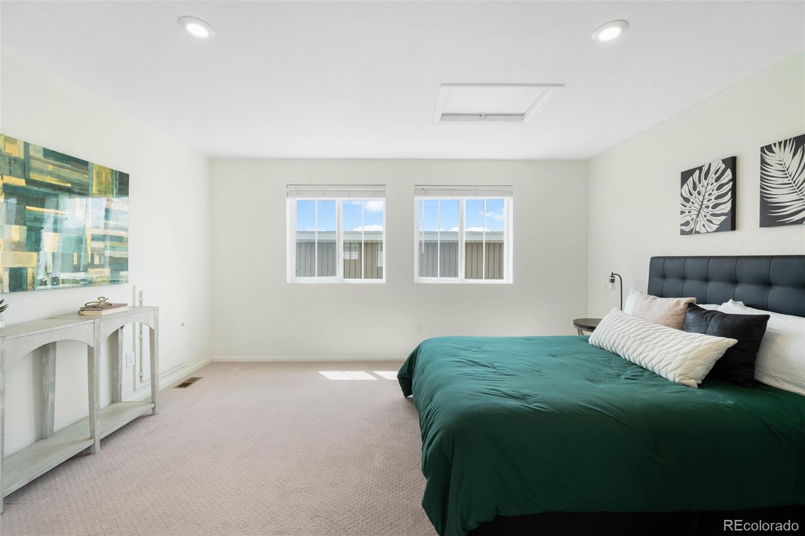 MLS Image #10 for 17767 e 54th avenue,denver, Colorado