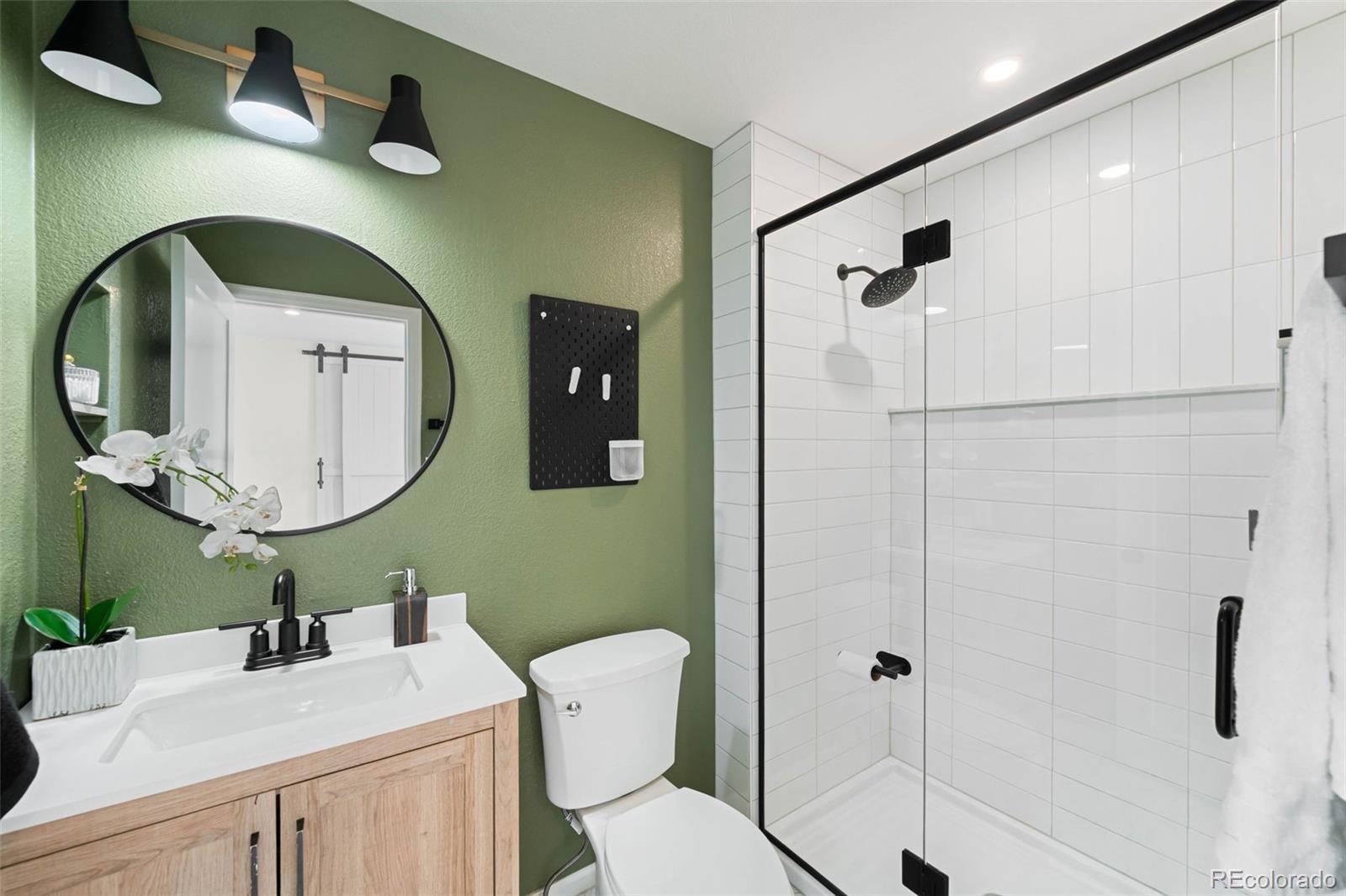 MLS Image #11 for 17767 e 54th avenue,denver, Colorado