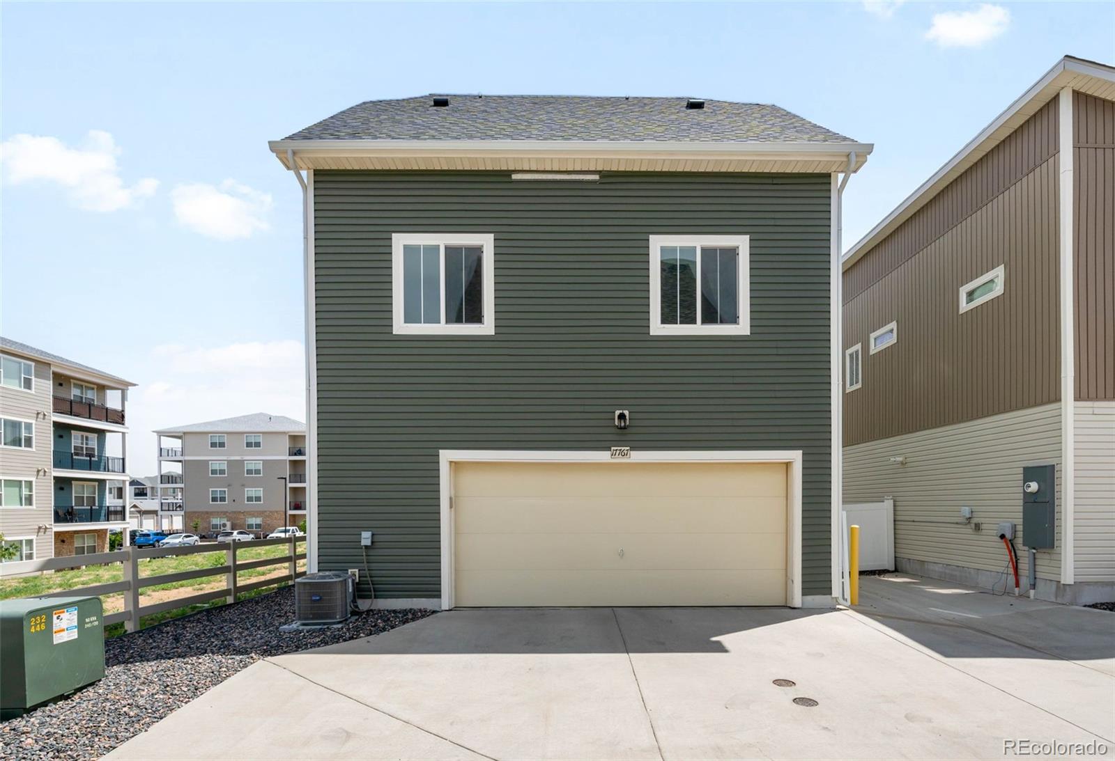 MLS Image #20 for 17767 e 54th avenue,denver, Colorado