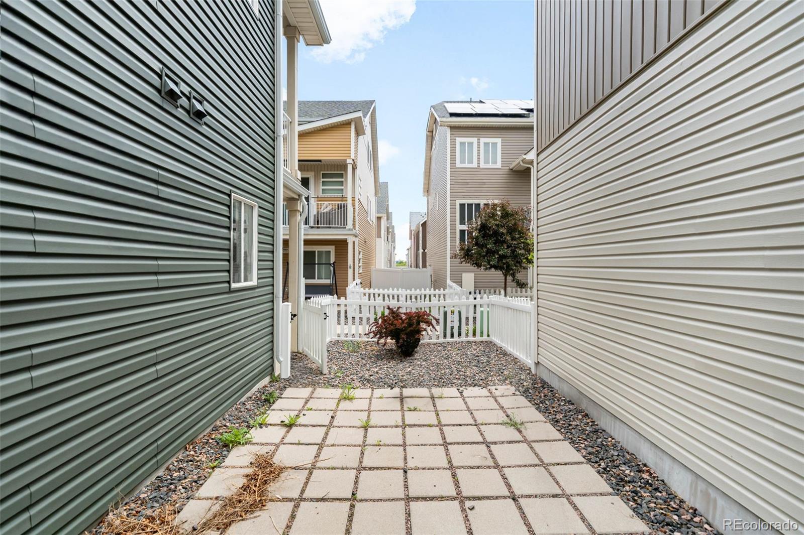 MLS Image #29 for 17767 e 54th avenue,denver, Colorado