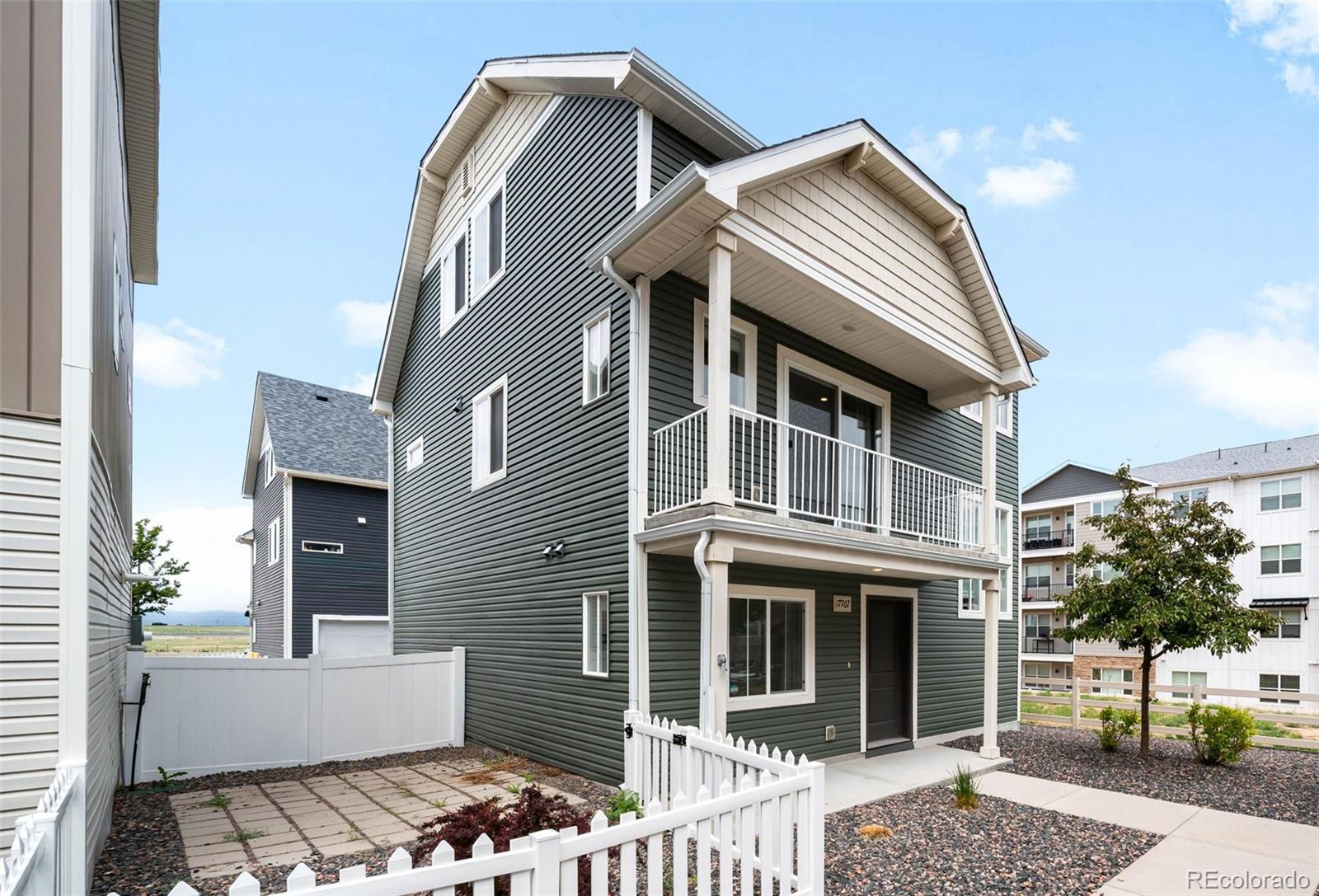 MLS Image #30 for 17767 e 54th avenue,denver, Colorado