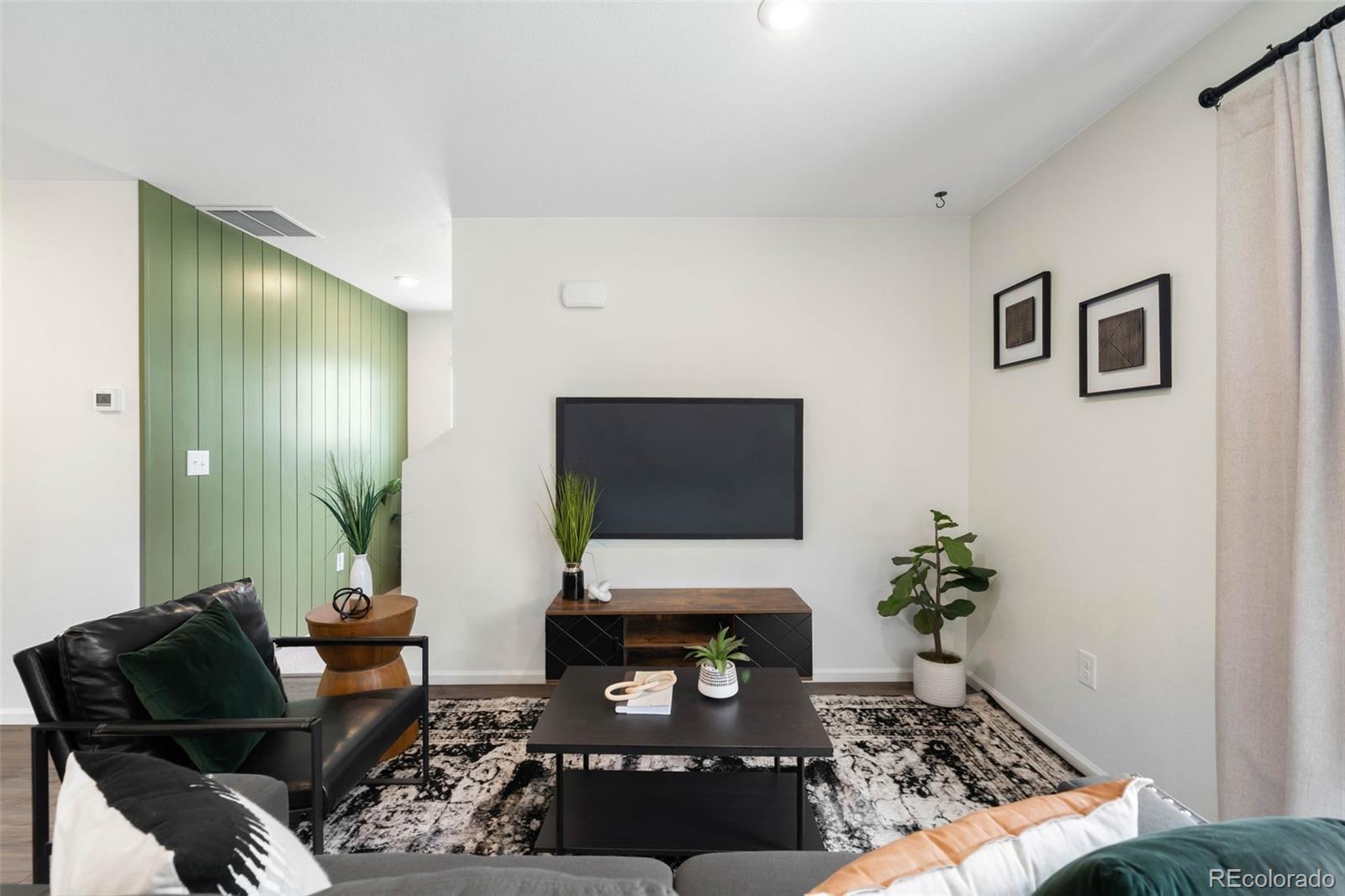 MLS Image #6 for 17767 e 54th avenue,denver, Colorado