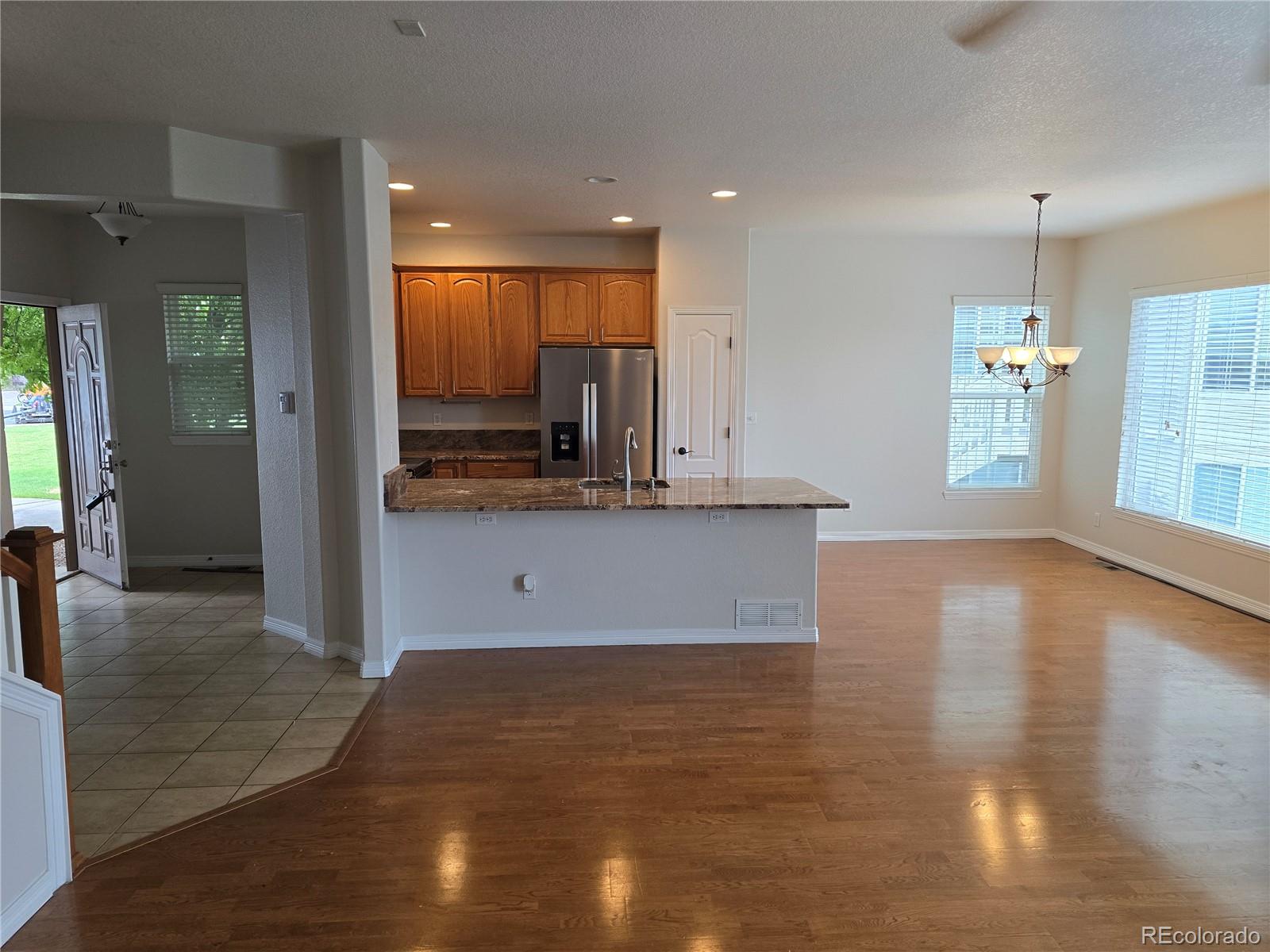 MLS Image #6 for 11811 e maplewood avenue,englewood, Colorado