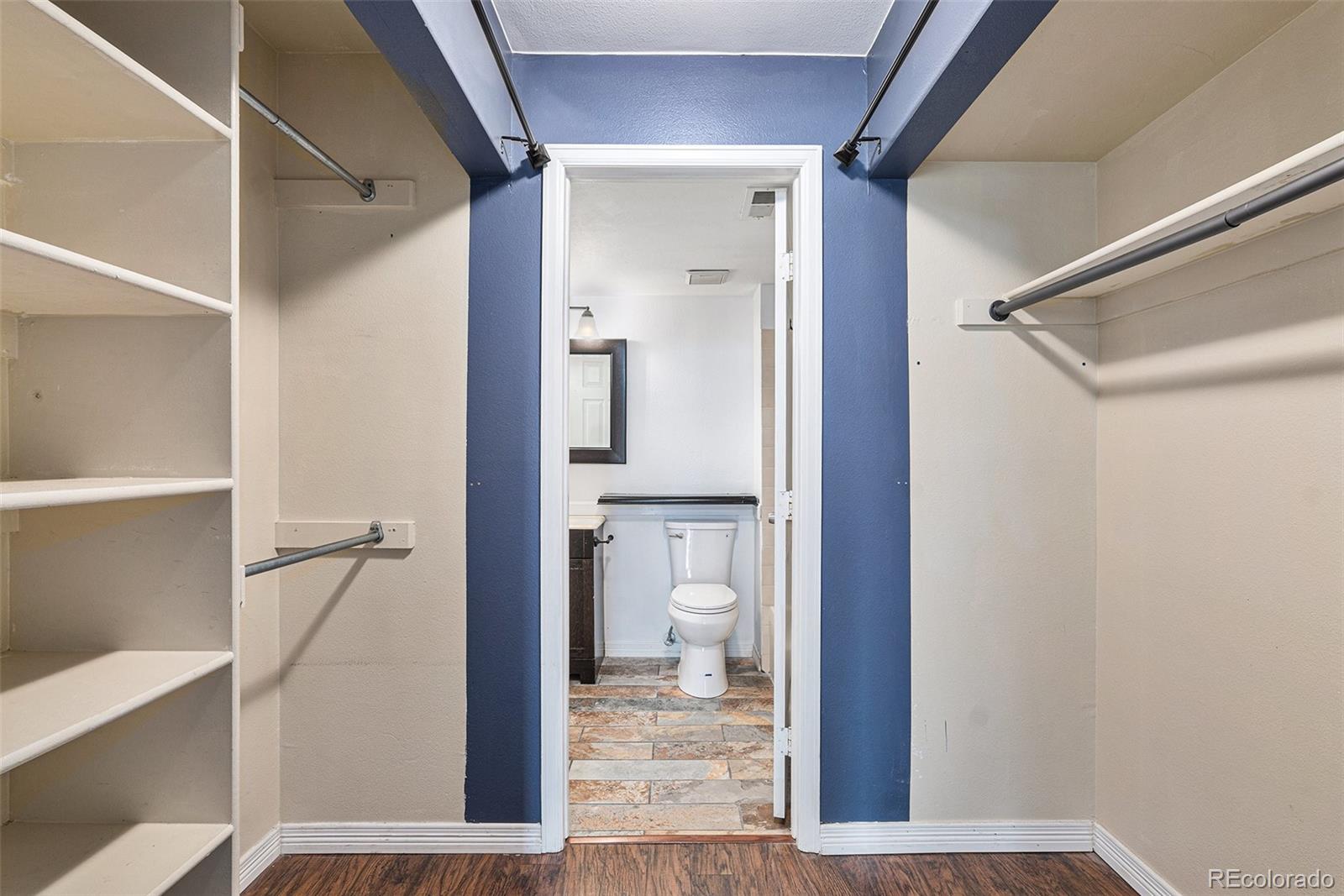 MLS Image #9 for 2575 s syracuse way,denver, Colorado