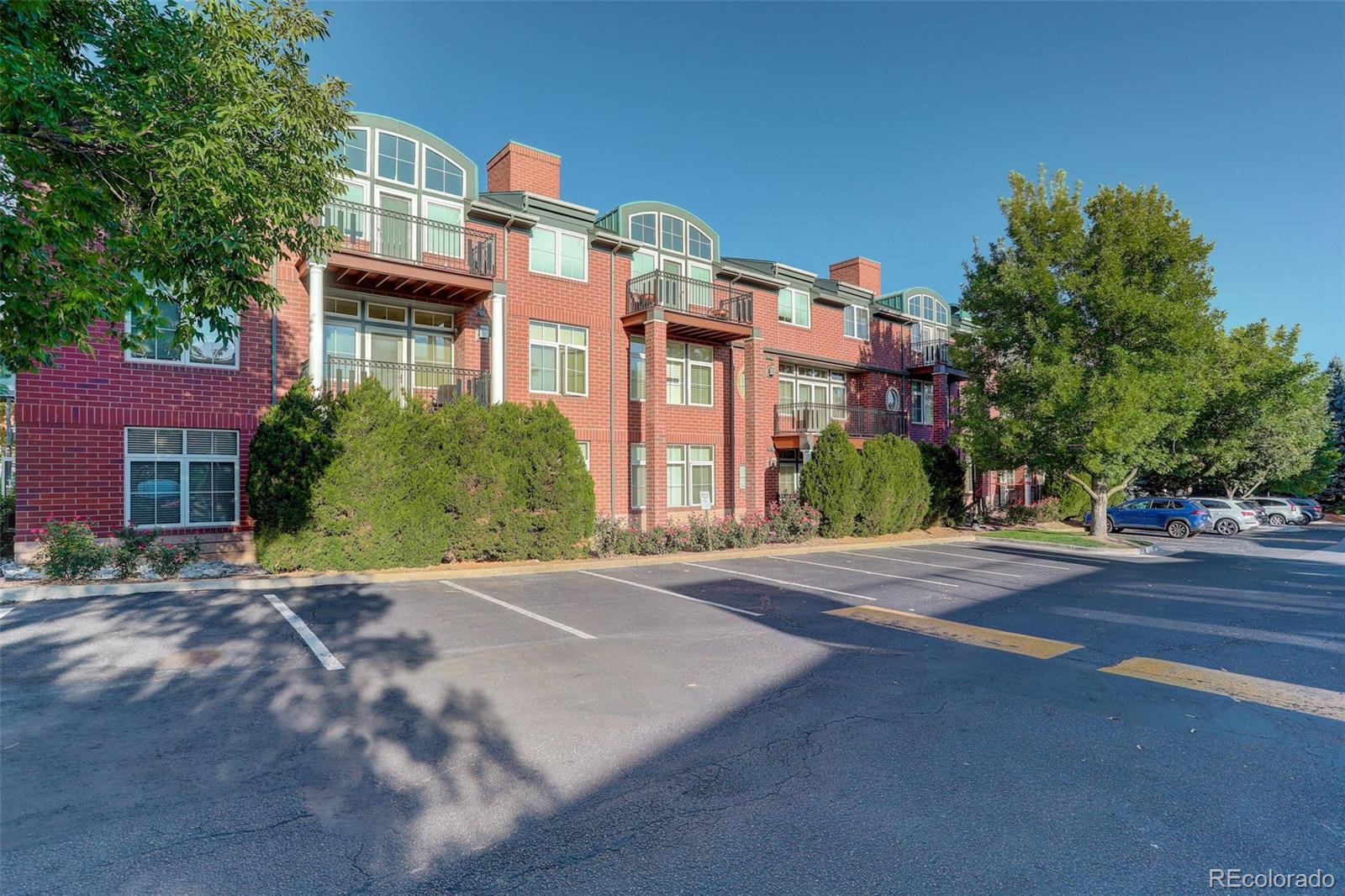 MLS Image #25 for 300  hudson street,denver, Colorado