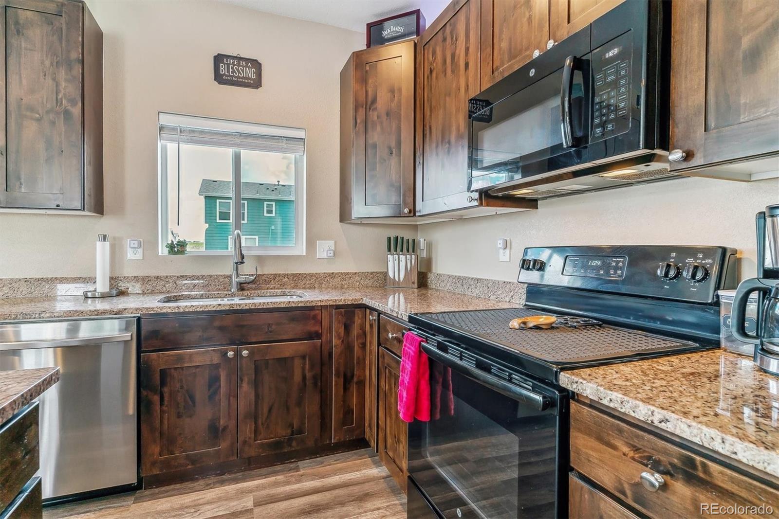 MLS Image #9 for 304 s 2nd avenue,deer trail, Colorado
