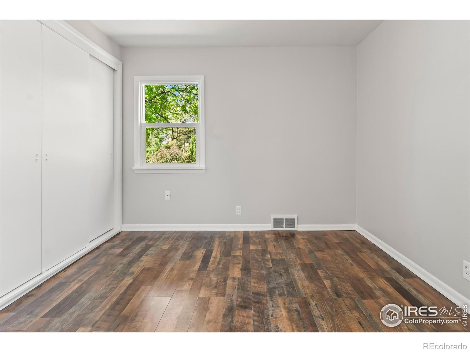 MLS Image #14 for 647 w 2nd street,loveland, Colorado