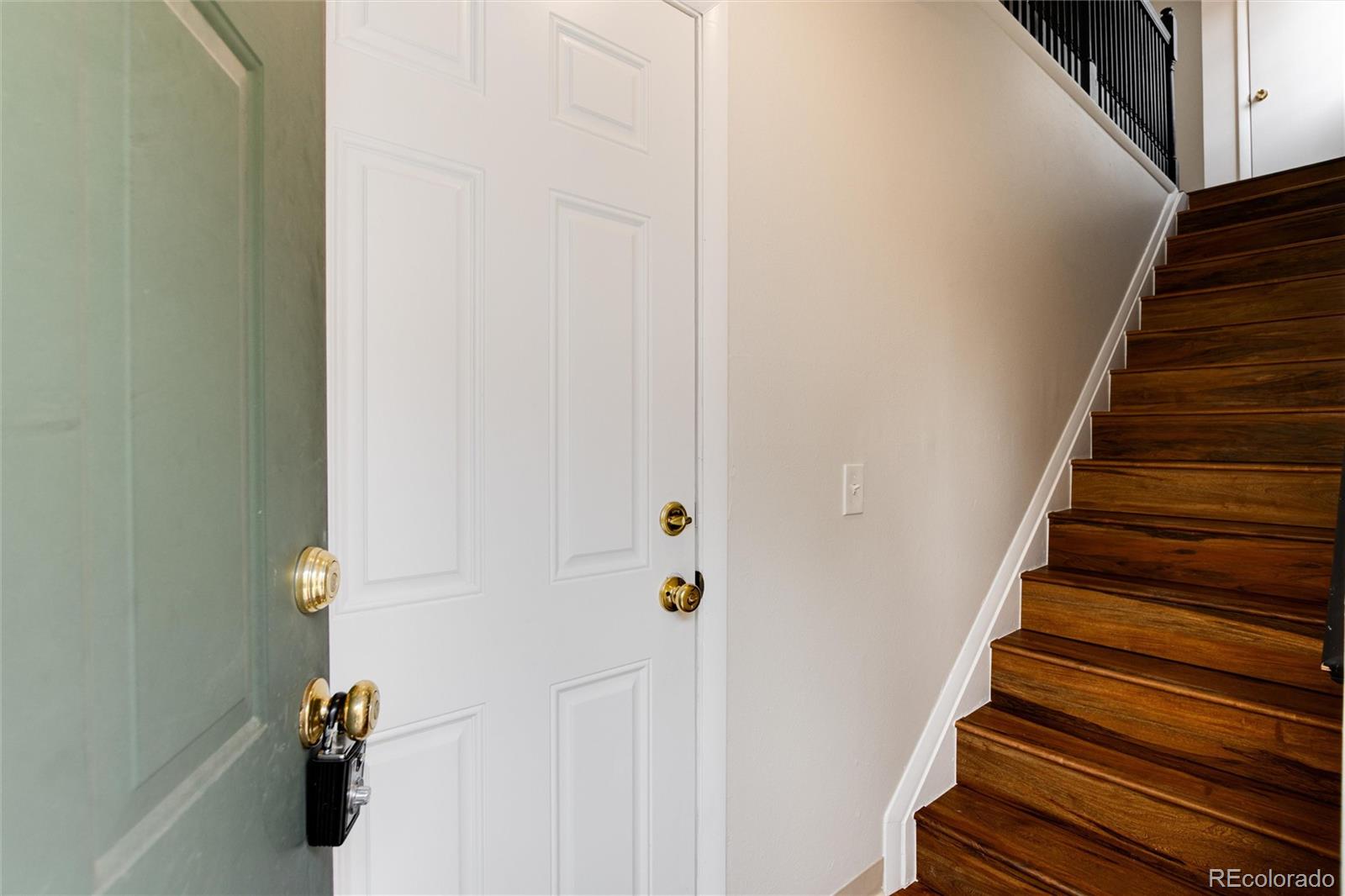 MLS Image #3 for 7700 w glasgow place 24c,littleton, Colorado