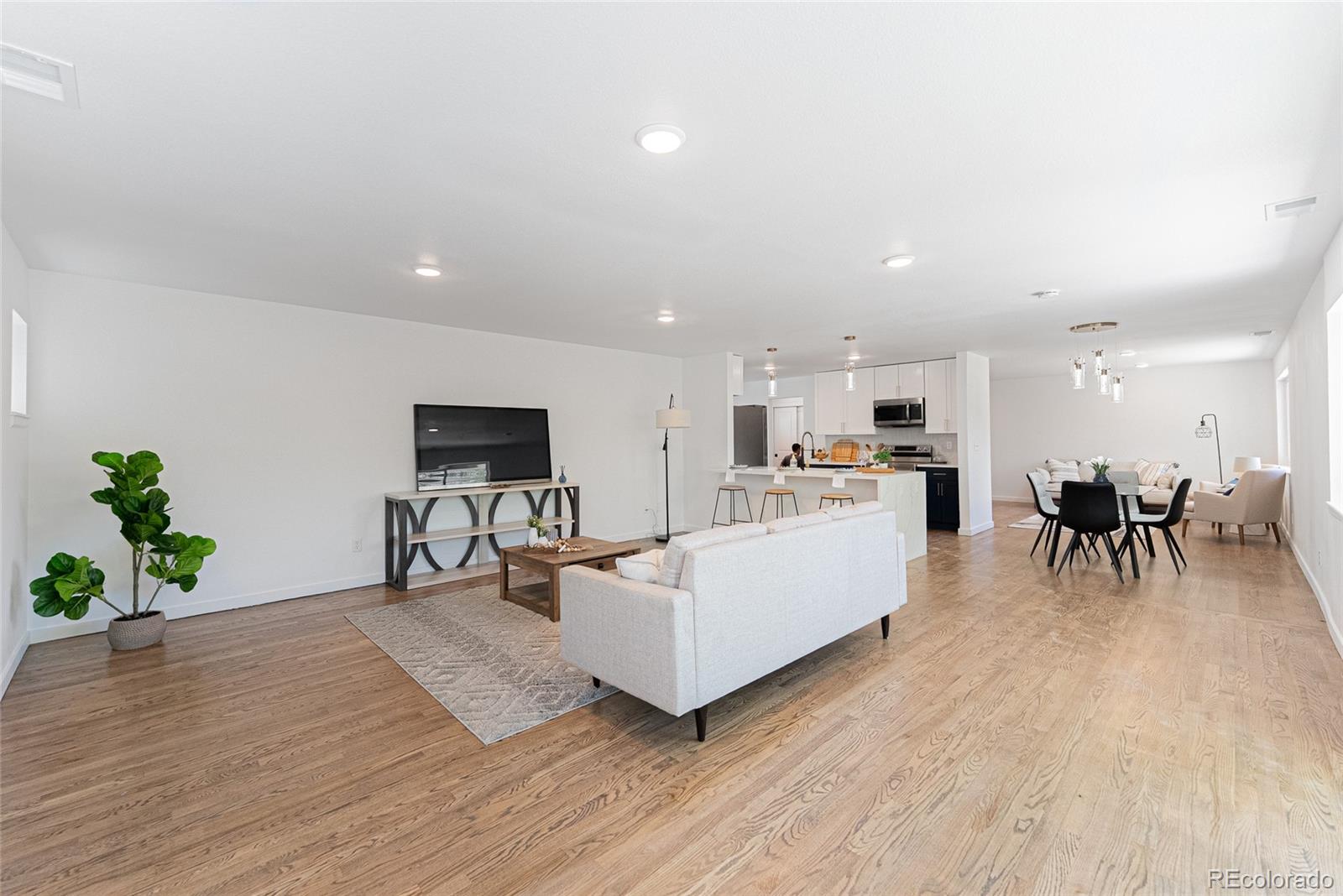 MLS Image #11 for 1486 s kingston street,aurora, Colorado