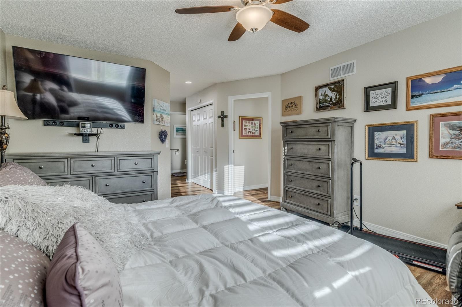 MLS Image #21 for 1412  seasons grove,colorado springs, Colorado