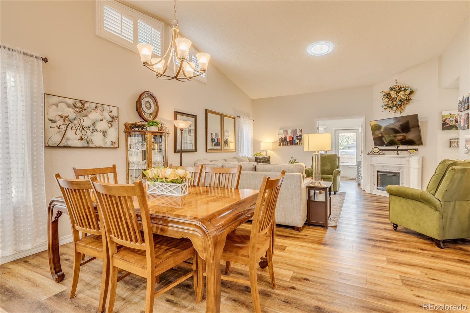 MLS Image #8 for 1412  seasons grove,colorado springs, Colorado