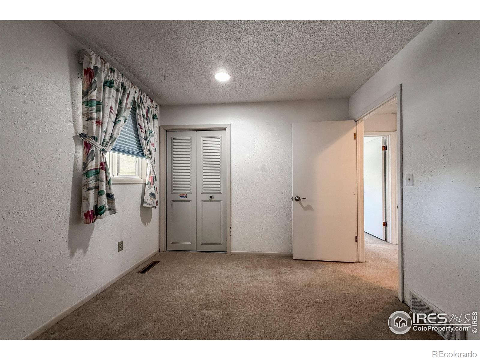 MLS Image #16 for 1241  river glen way,berthoud, Colorado