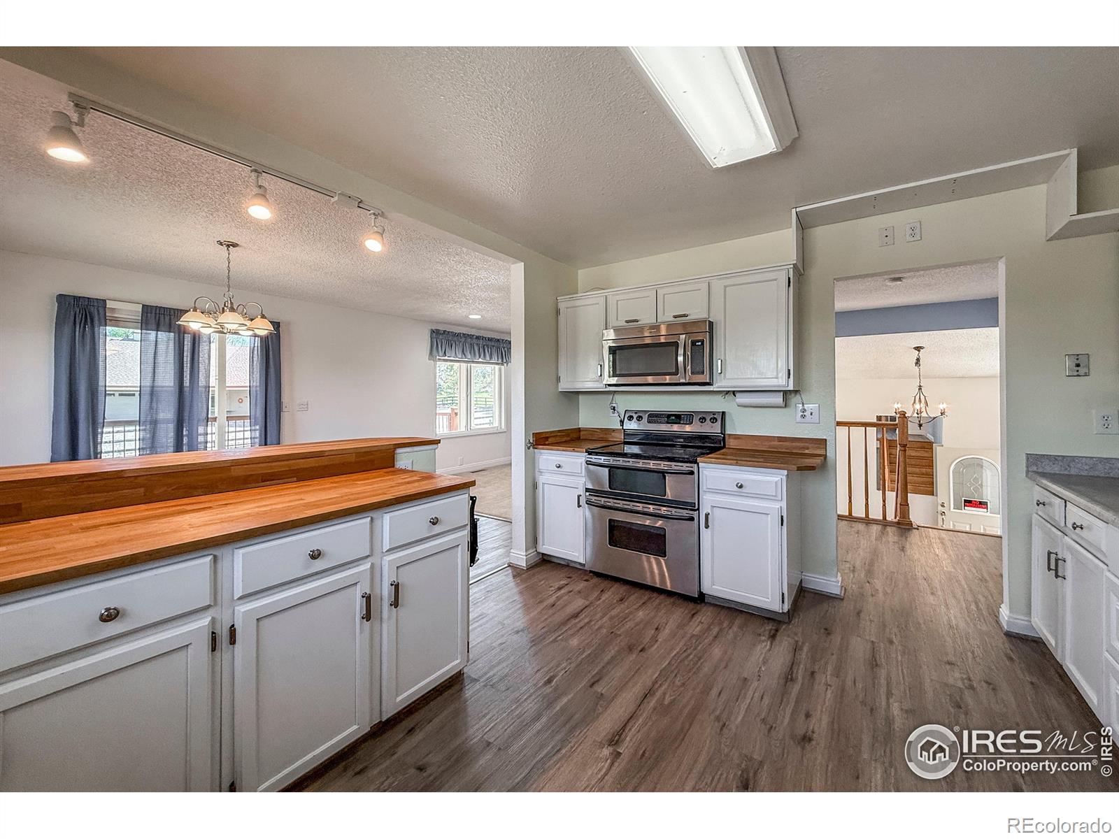 MLS Image #9 for 1241  river glen way,berthoud, Colorado