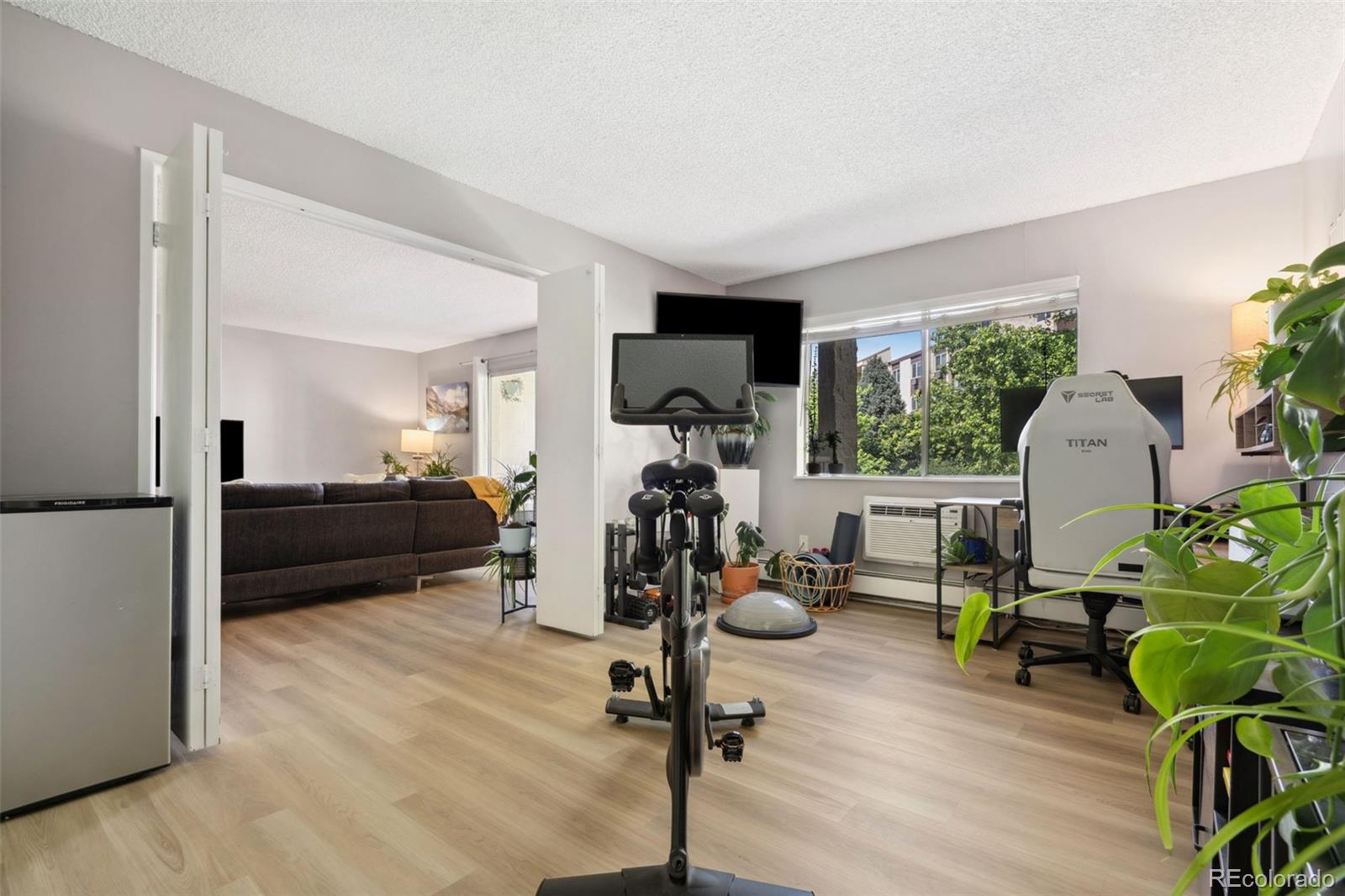 MLS Image #14 for 7040 e girard avenue,denver, Colorado