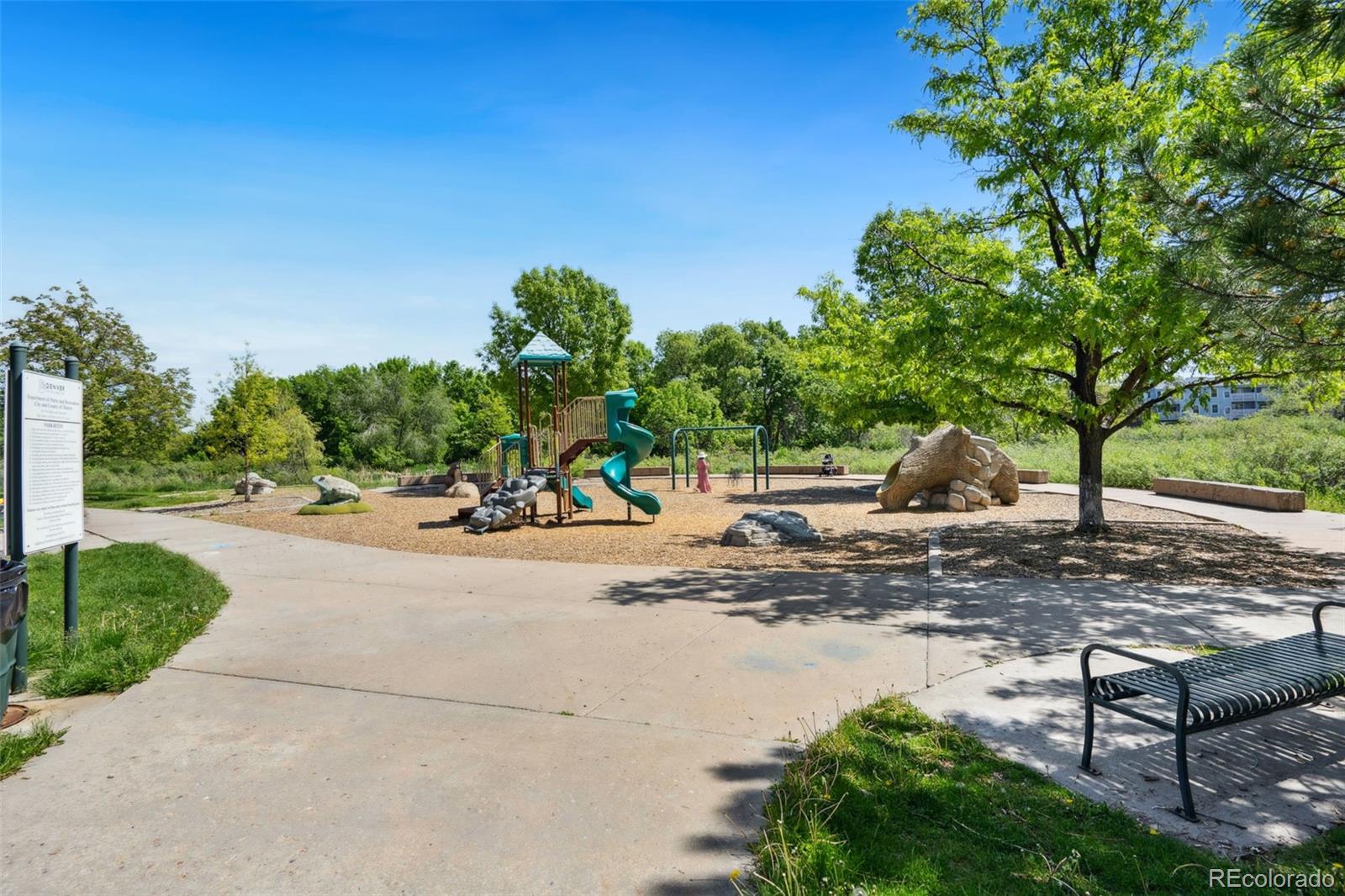 MLS Image #39 for 7040 e girard avenue,denver, Colorado