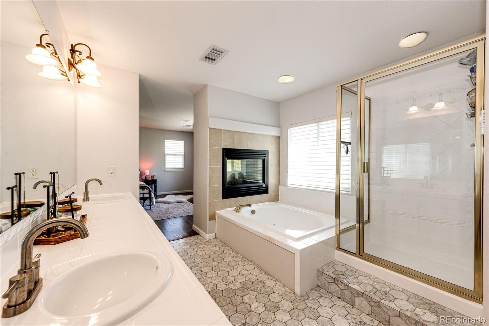 MLS Image #21 for 4970  laurelglen lane,highlands ranch, Colorado