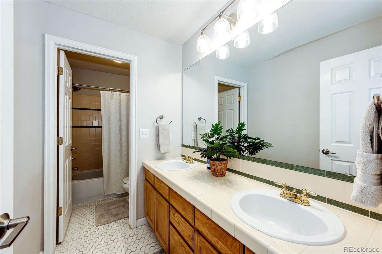 MLS Image #30 for 4970  laurelglen lane,highlands ranch, Colorado