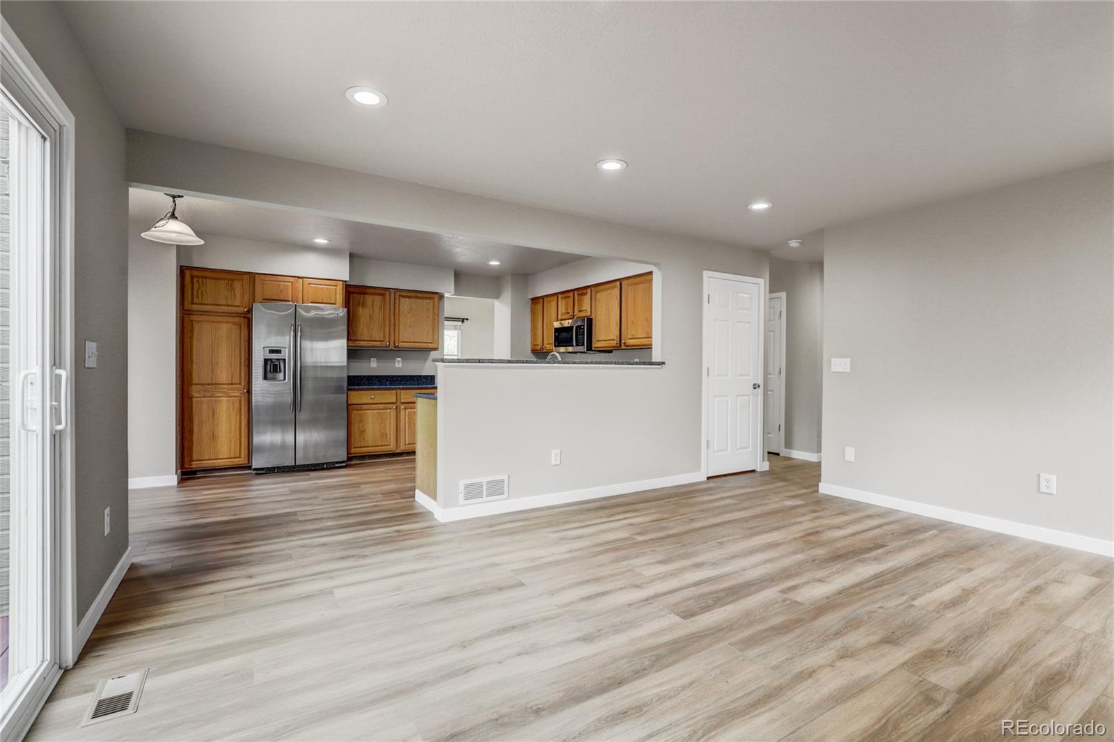 MLS Image #11 for 6735 w 97th circle,westminster, Colorado