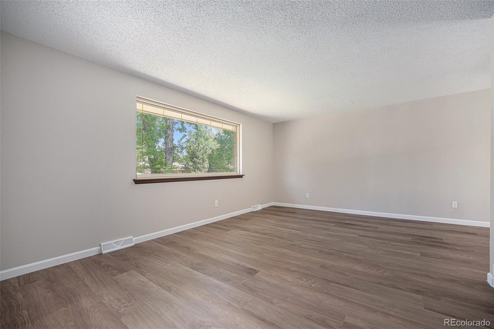 MLS Image #5 for 8346 w woodard drive,lakewood, Colorado