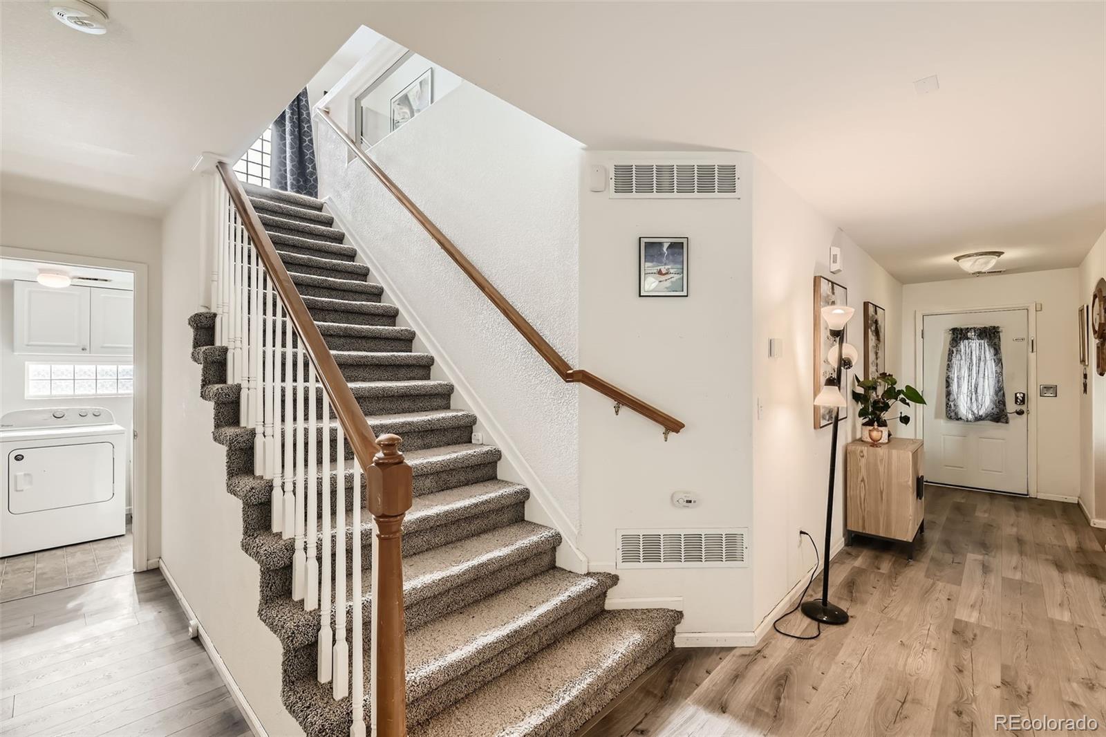 MLS Image #11 for 20000  mitchell place,denver, Colorado