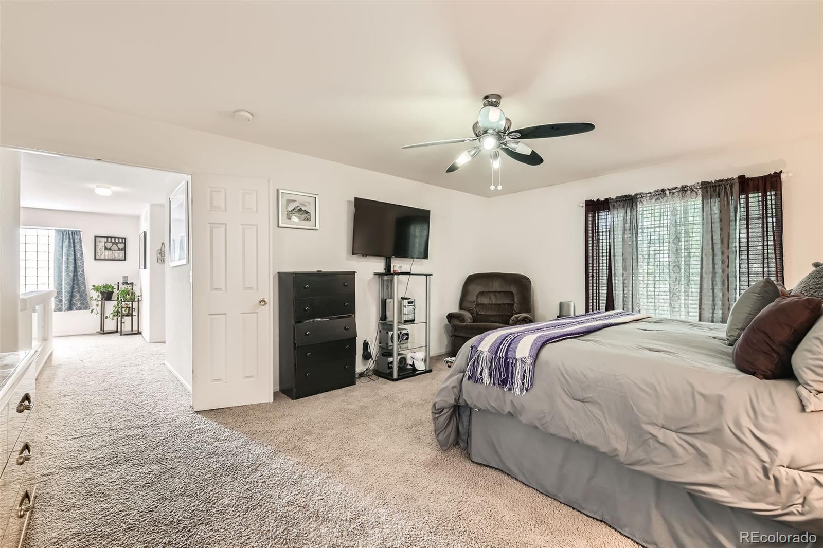 MLS Image #15 for 20000  mitchell place,denver, Colorado