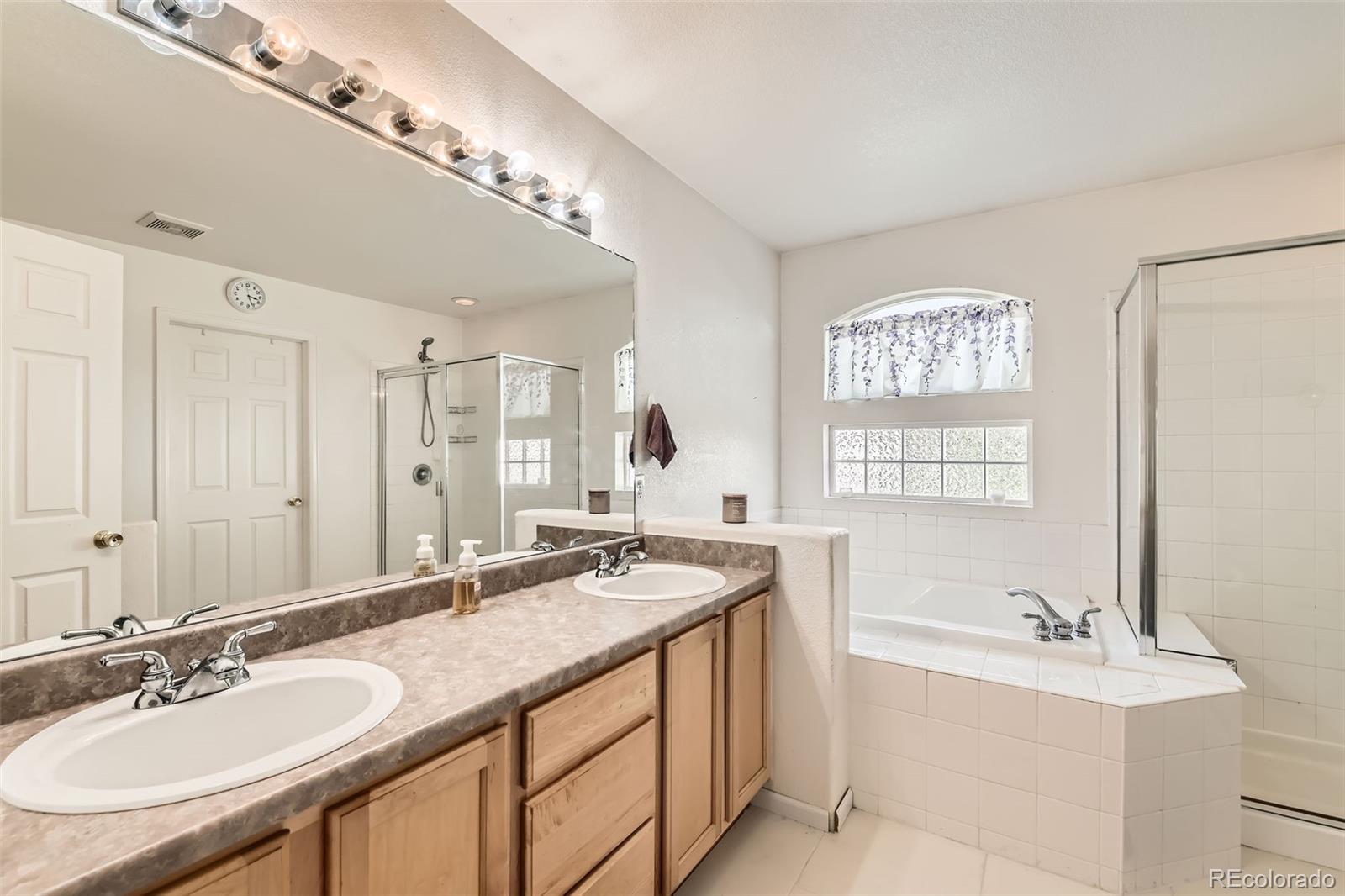 MLS Image #17 for 20000  mitchell place,denver, Colorado