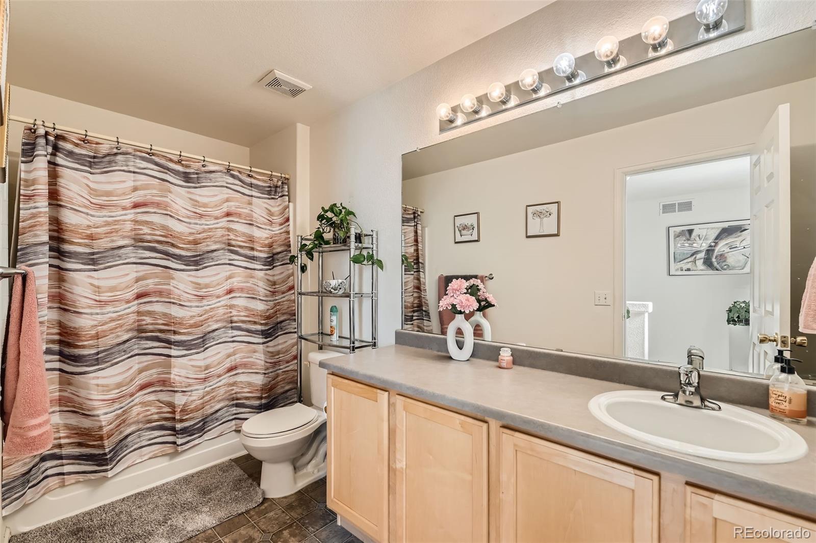 MLS Image #20 for 20000  mitchell place,denver, Colorado
