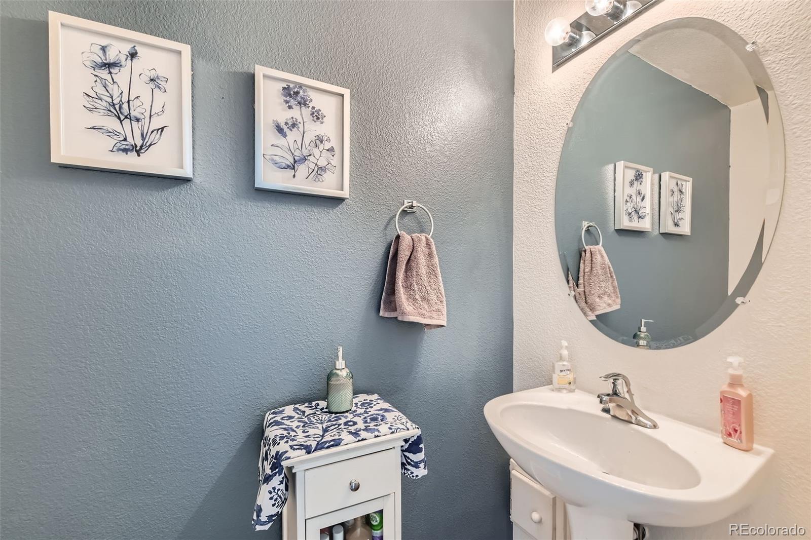 MLS Image #23 for 20000  mitchell place,denver, Colorado