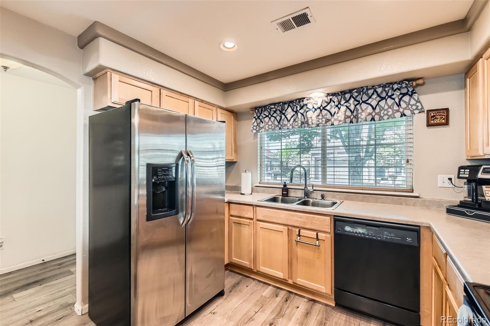 MLS Image #9 for 20000  mitchell place,denver, Colorado