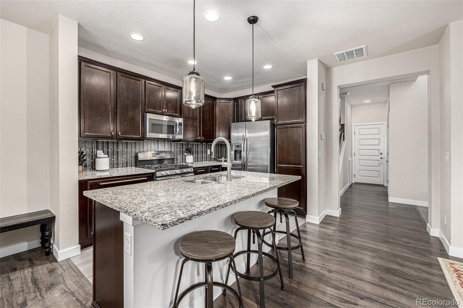 MLS Image #7 for 2110 w 67th place,denver, Colorado
