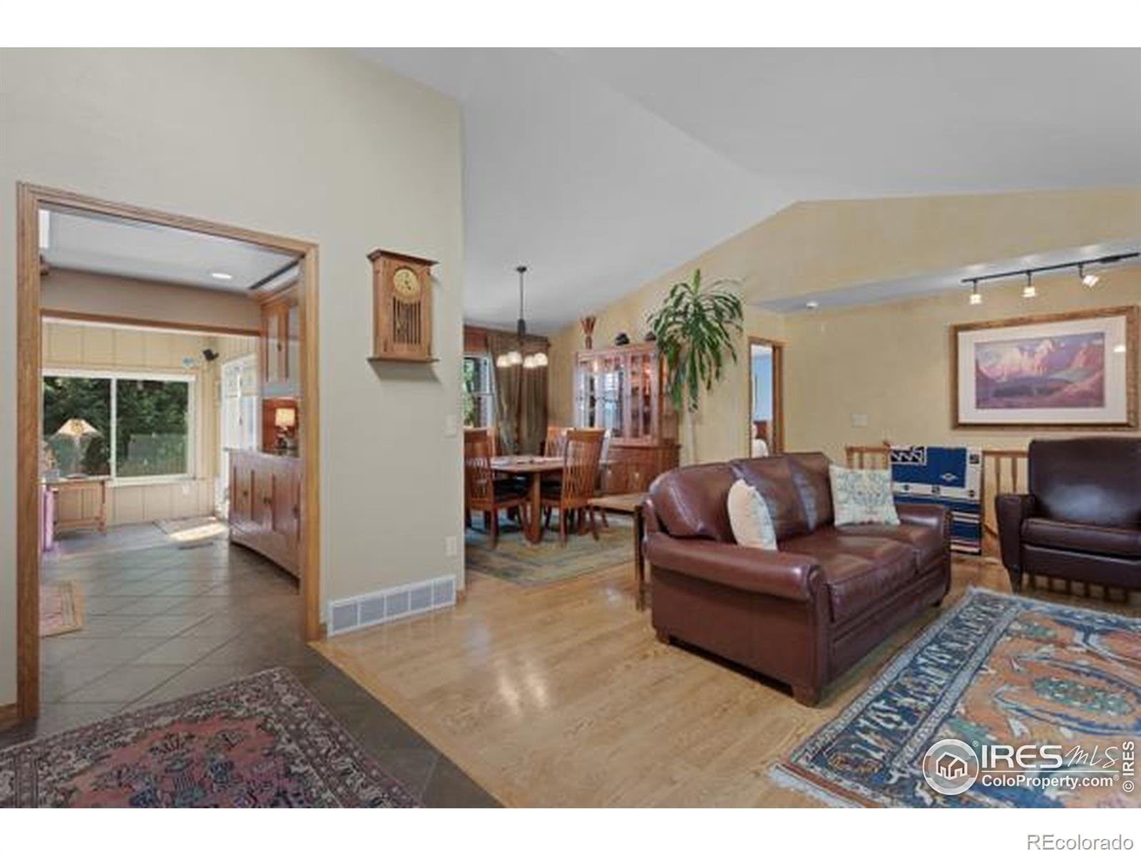 MLS Image #2 for 2318  spindrift drive,longmont, Colorado