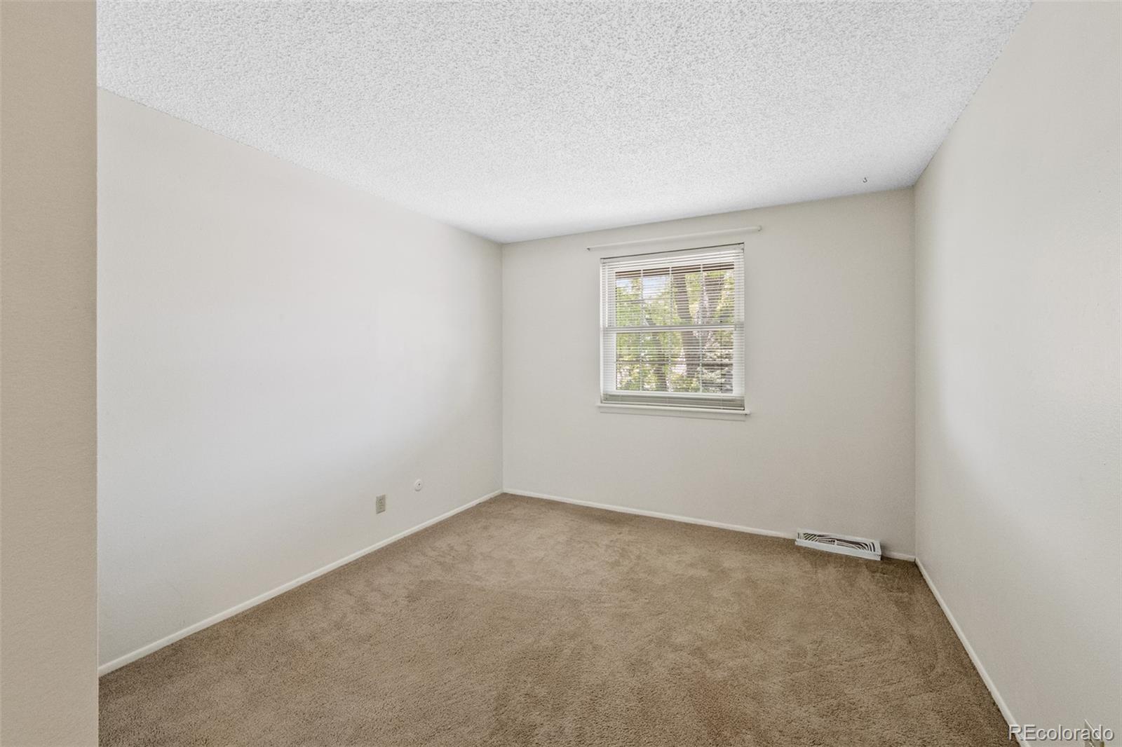 MLS Image #17 for 7659 s rosemary circle,centennial, Colorado