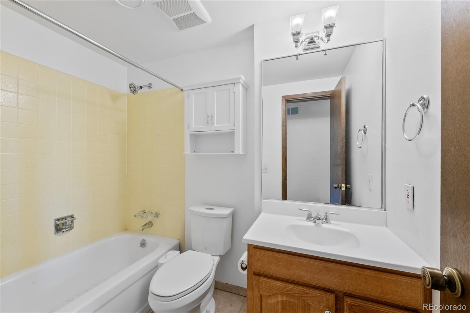 MLS Image #19 for 7659 s rosemary circle,centennial, Colorado