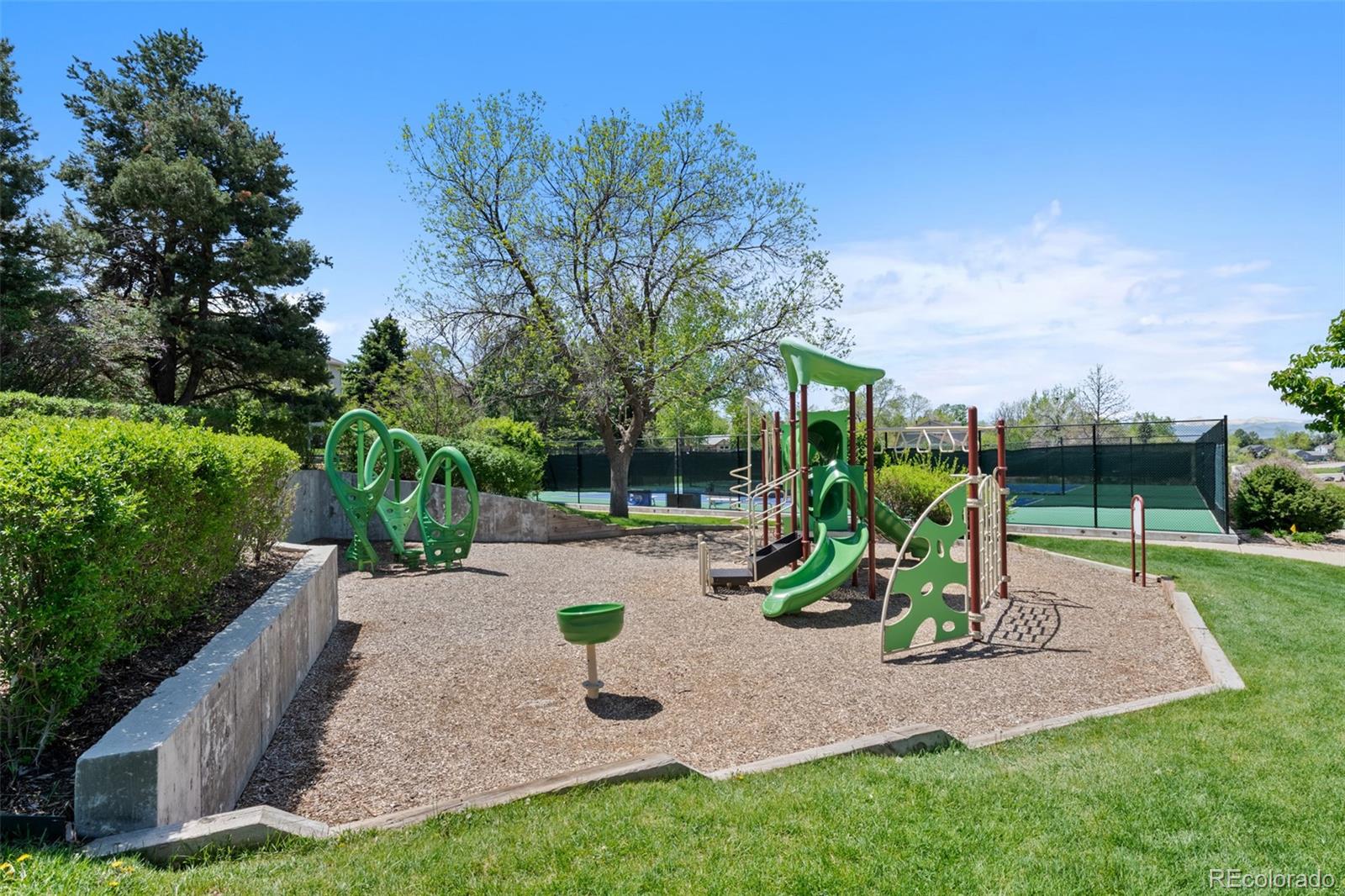 MLS Image #33 for 7659 s rosemary circle,centennial, Colorado