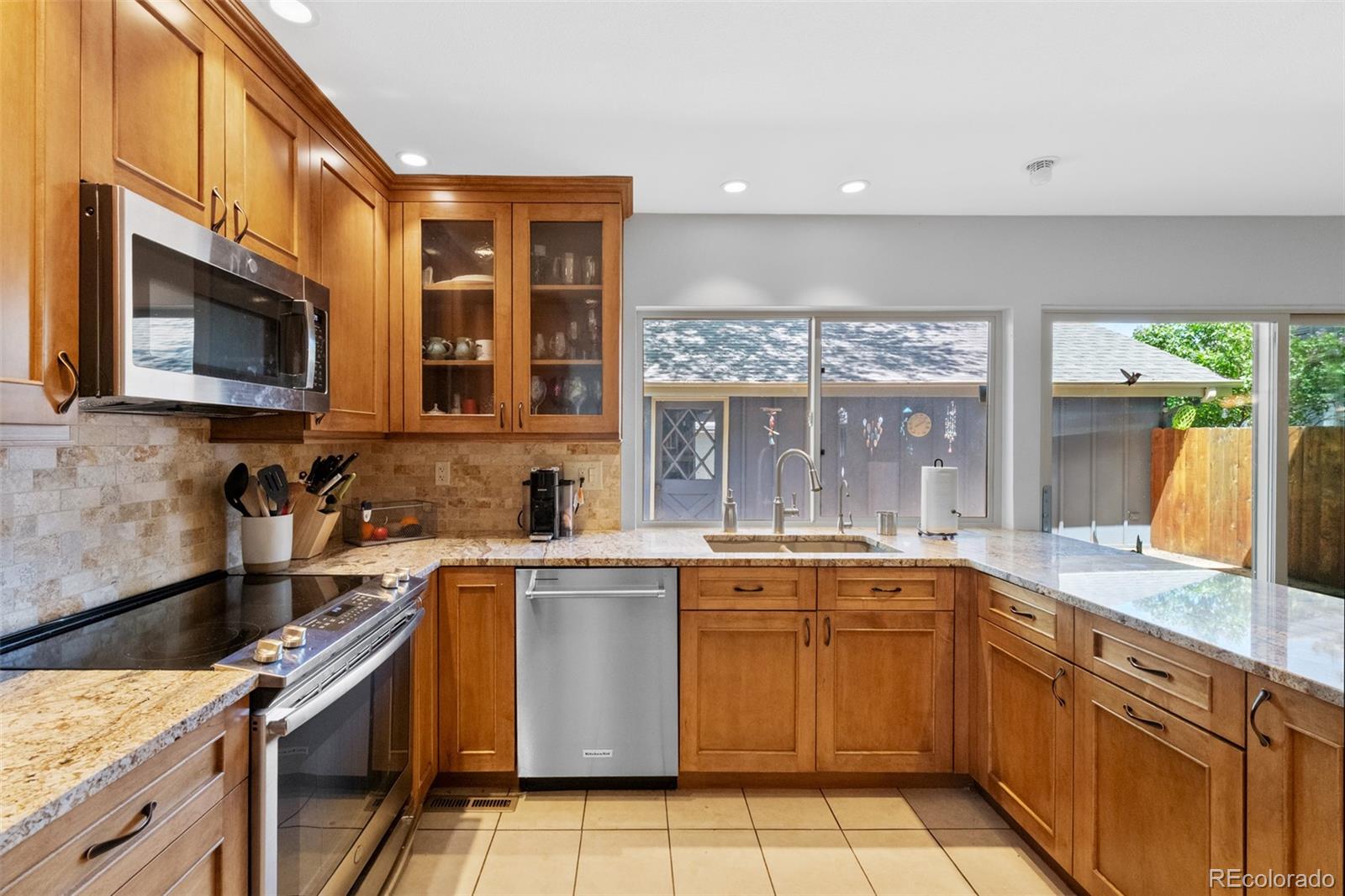 MLS Image #8 for 7659 s rosemary circle,centennial, Colorado